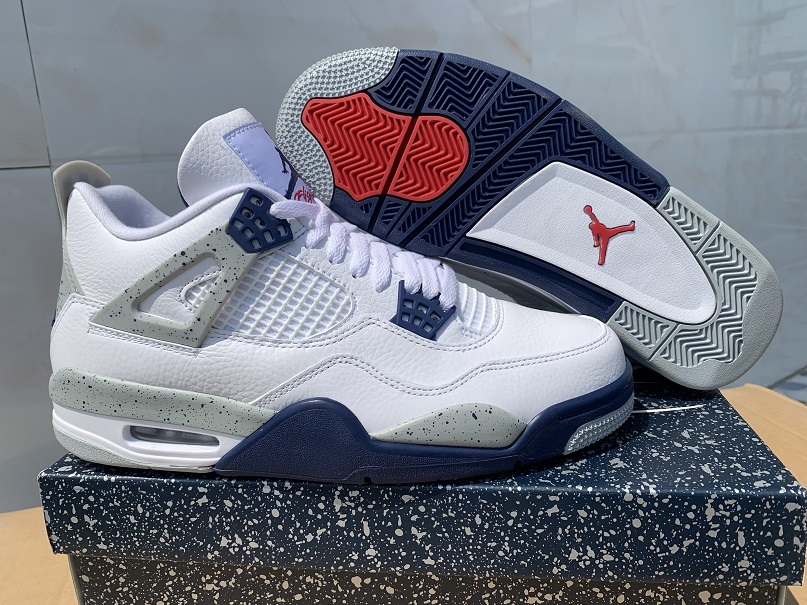 Air Jordan 4 Midnight Navy