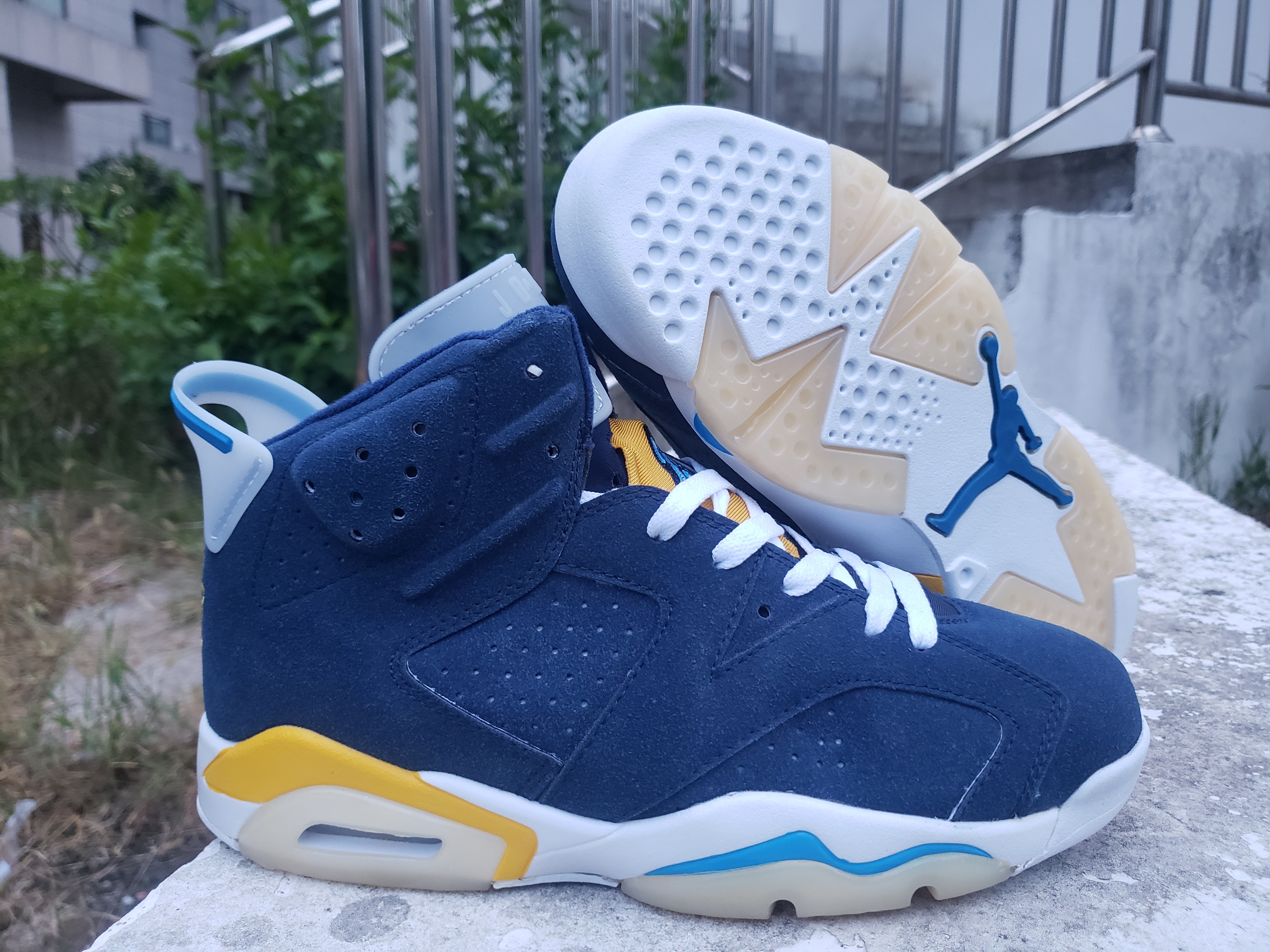 Air Jordan 6 Gen