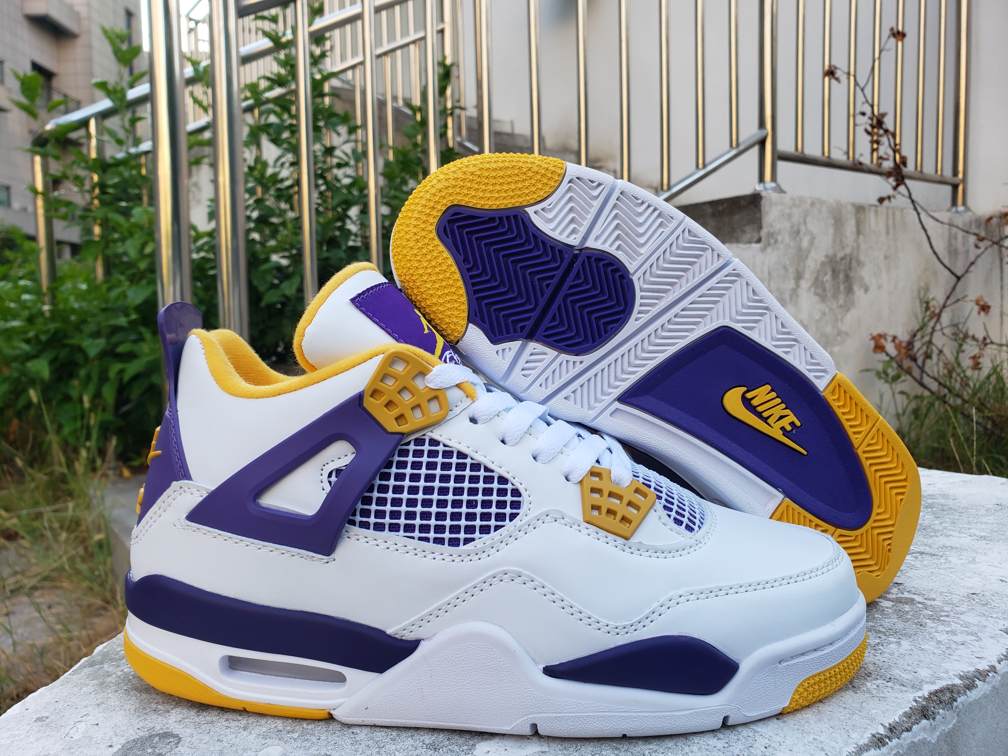 Air Jordan 4 T Gen