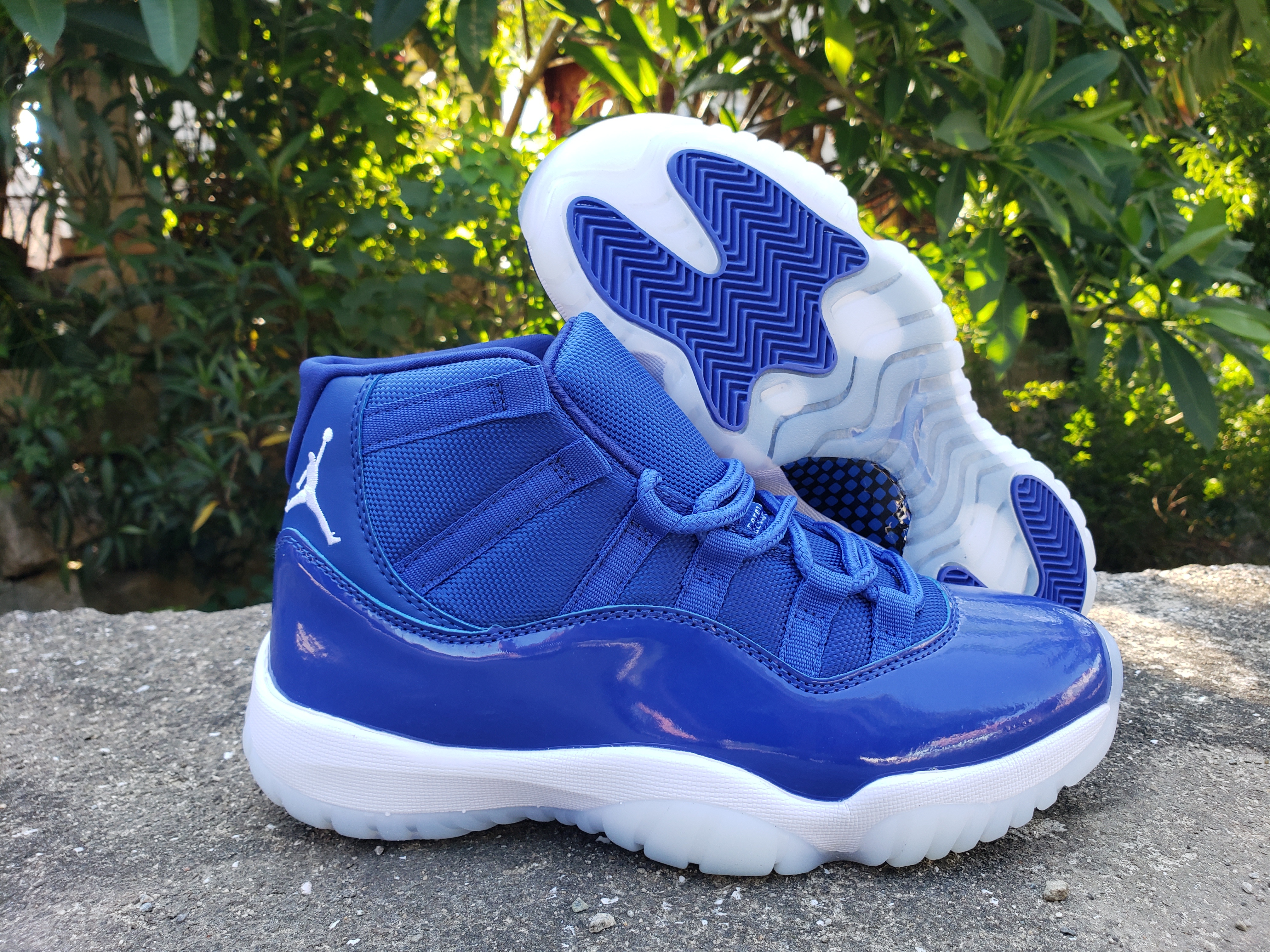 Air Jordan 11 AJ11 New Colorway Women's
