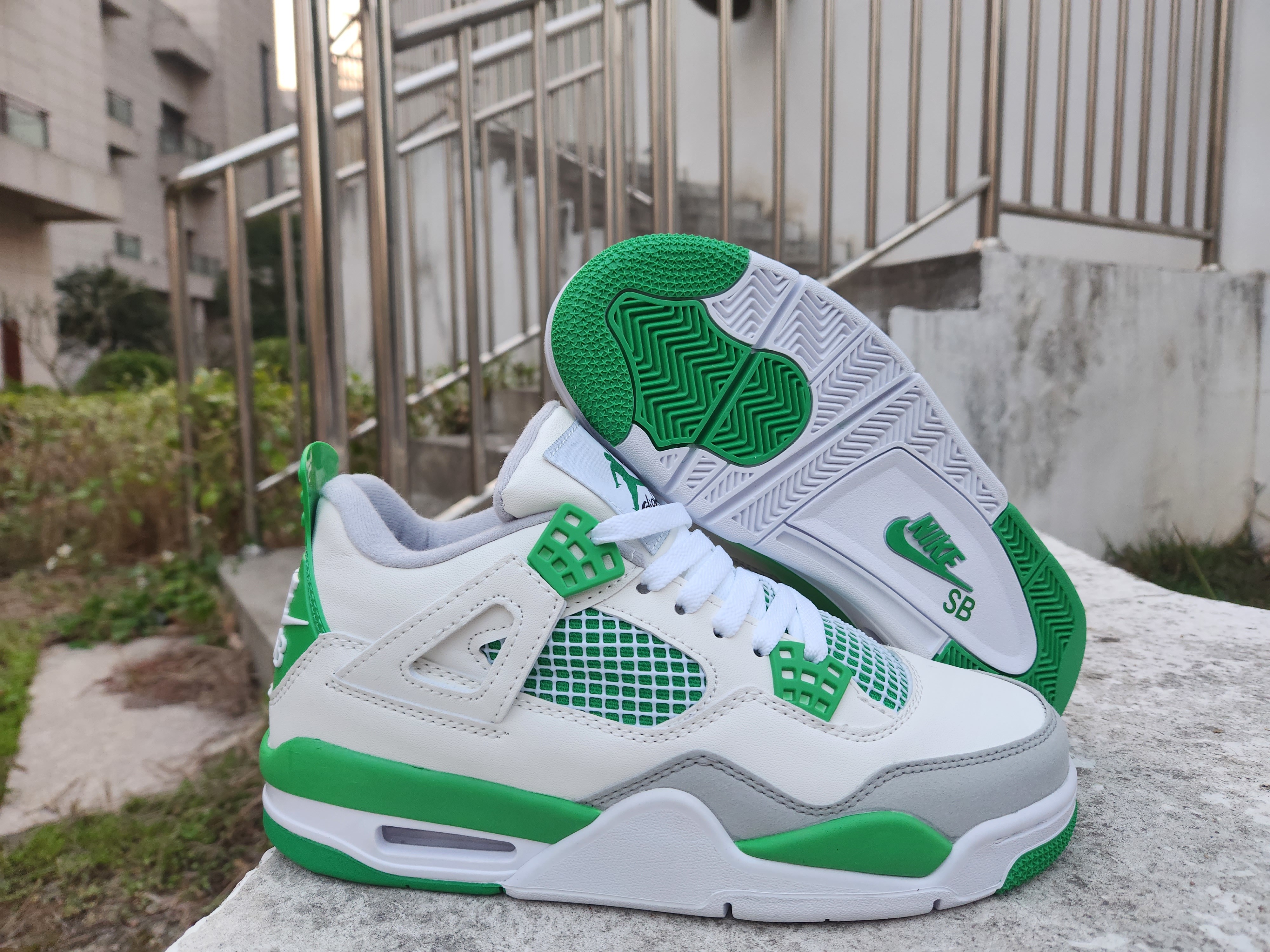 Nike SB x Air Jordan 4 Collab