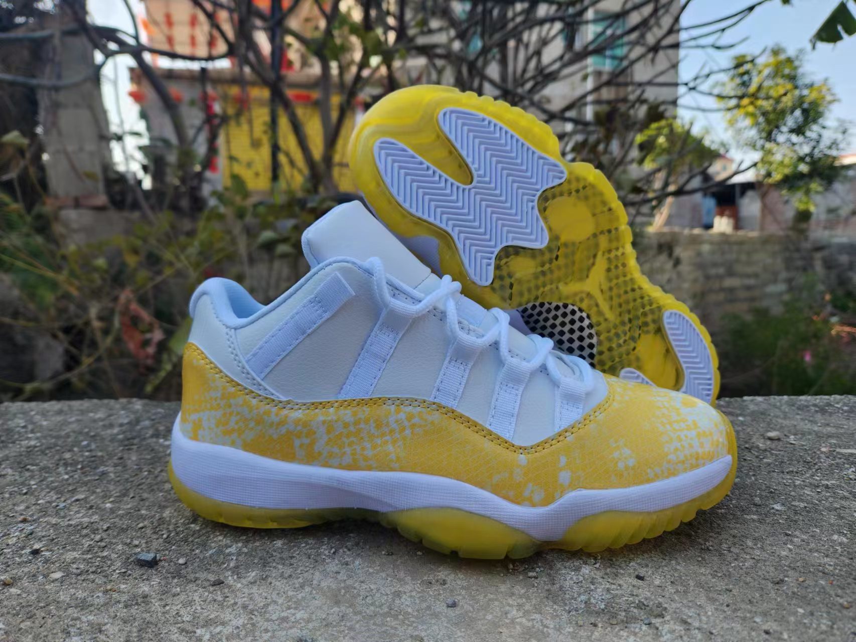 Air Jordan 11 Gen