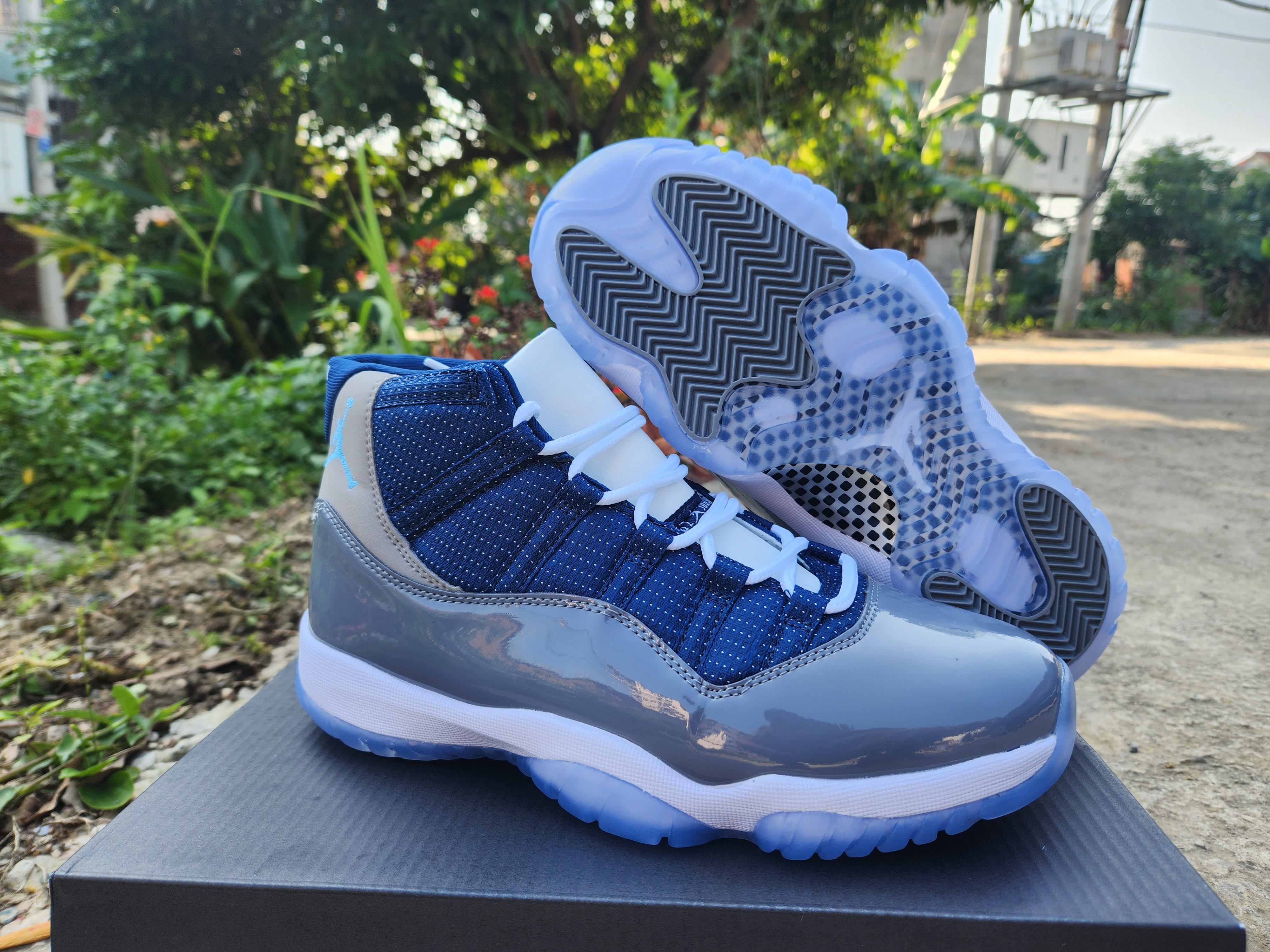 AJ 11 Air Jordan Gen New Colorway Women's
