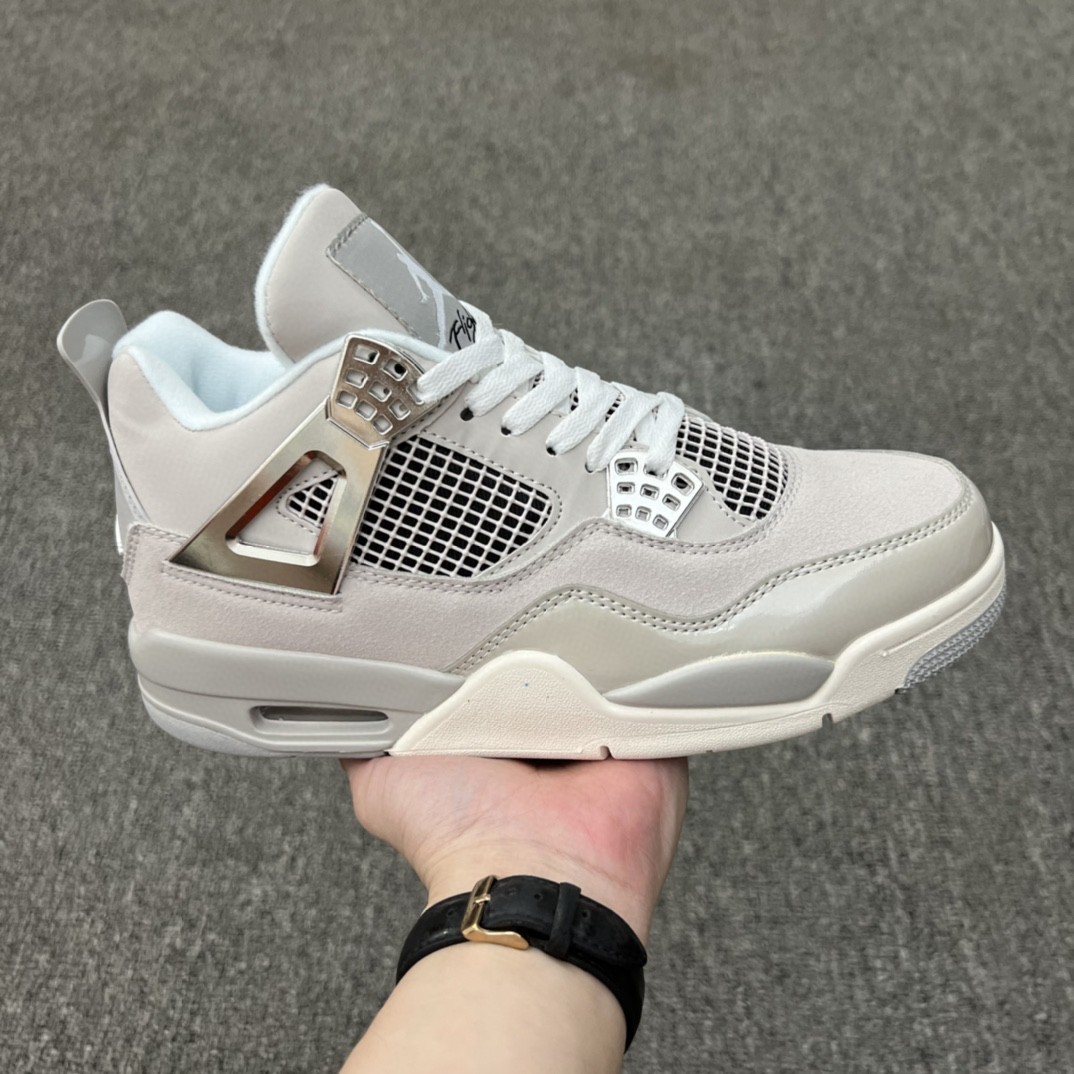 Air Jordan 4 Retro Frozen Moments AJ4 Gen JordanBasketball Shoes Style No. AQ9129-001 47.5