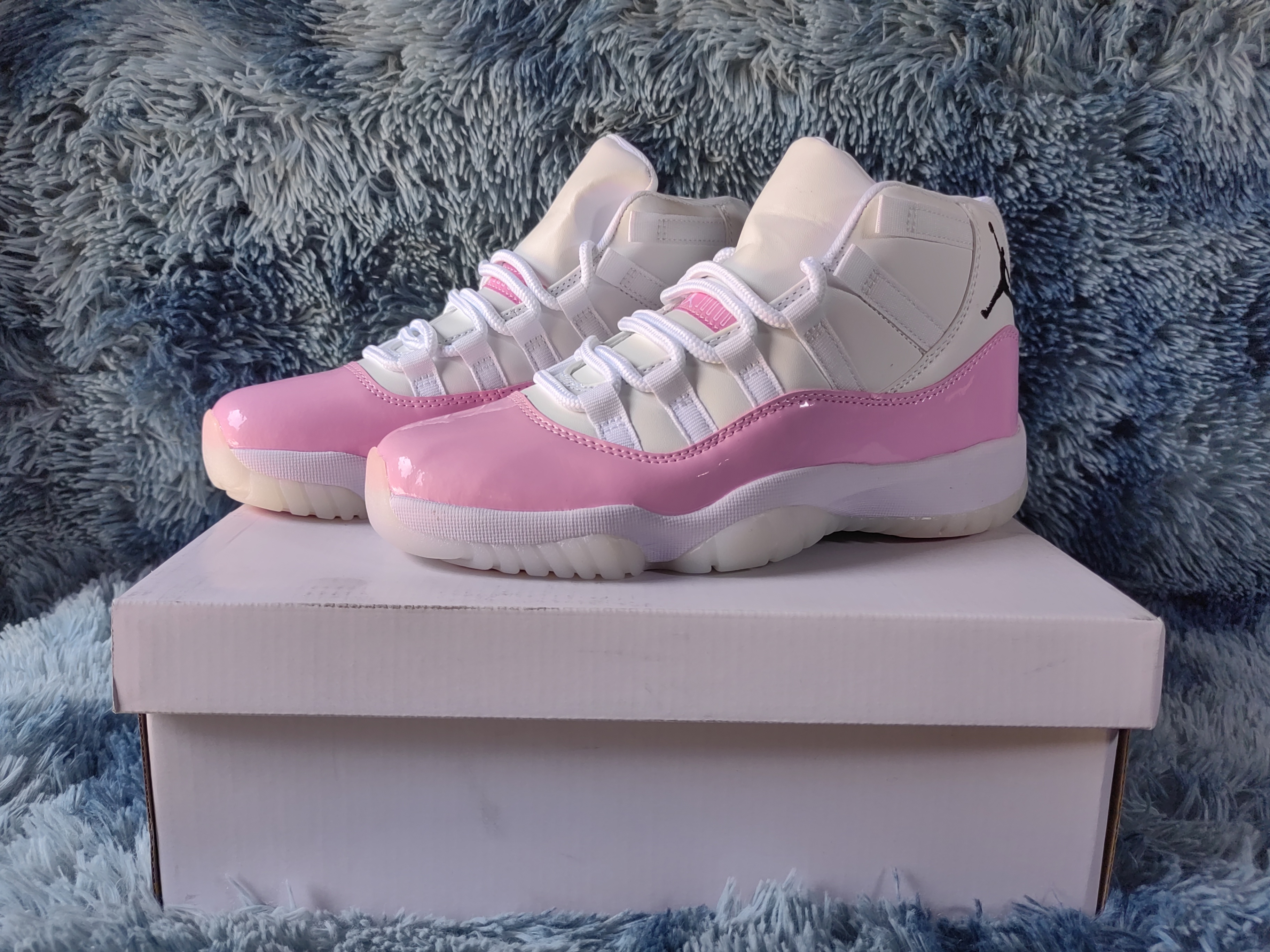 Sneaker