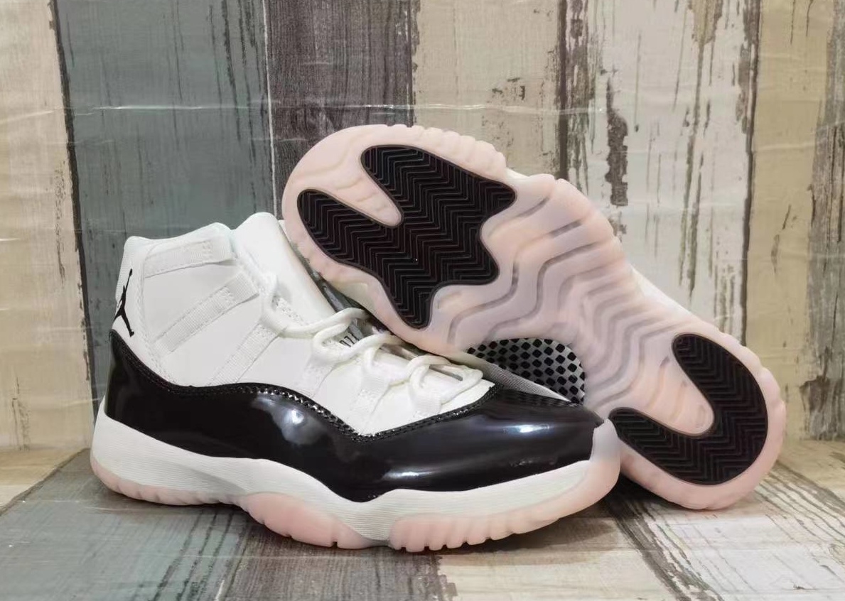 Air Jordan 11 Women's