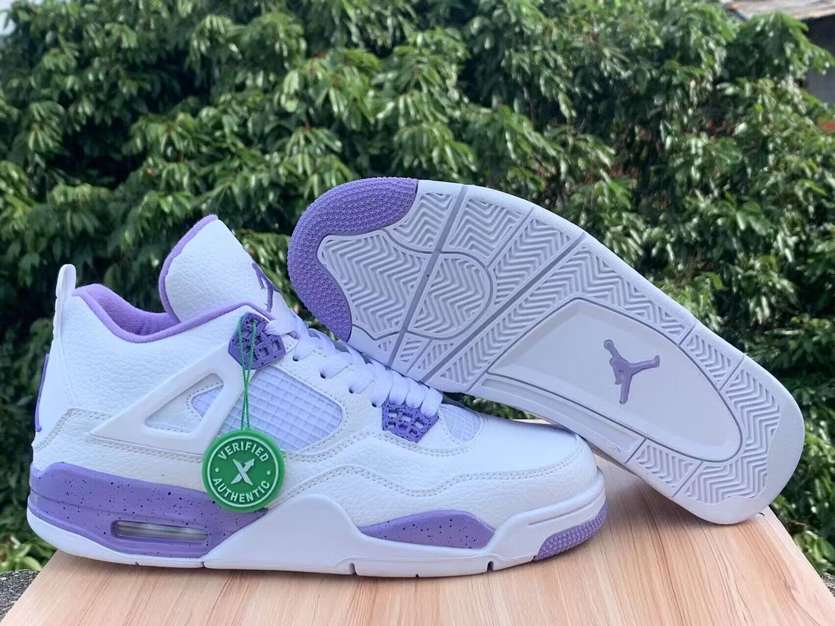 Air Jordan 4 GenAir
