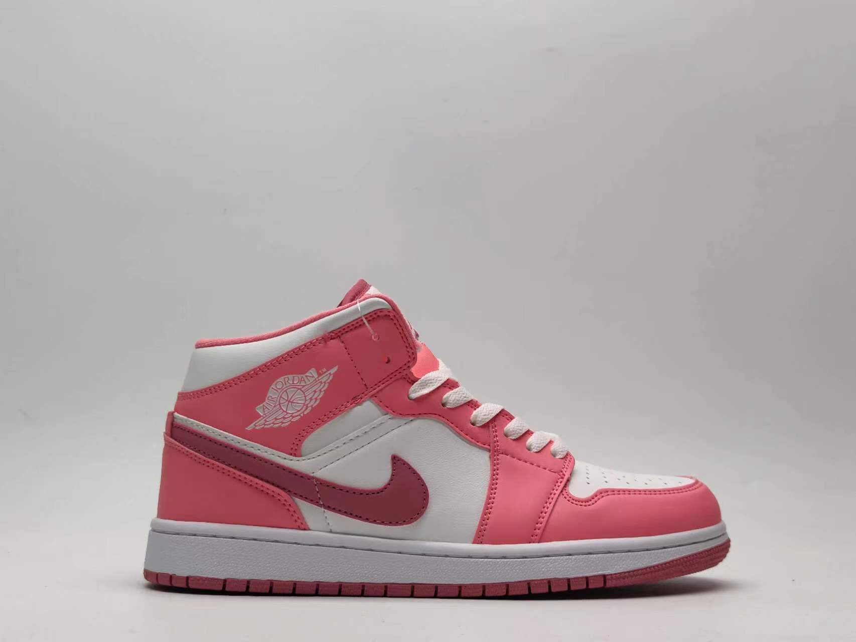 AJ1Mid-Top