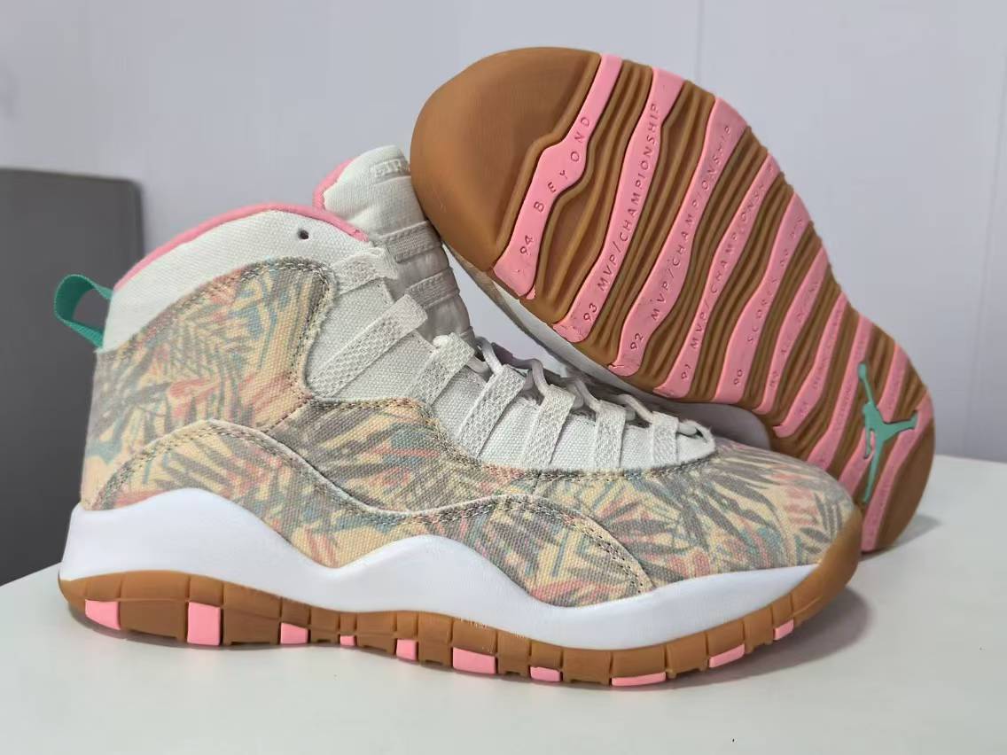 AJ10 40 47 Ships Now