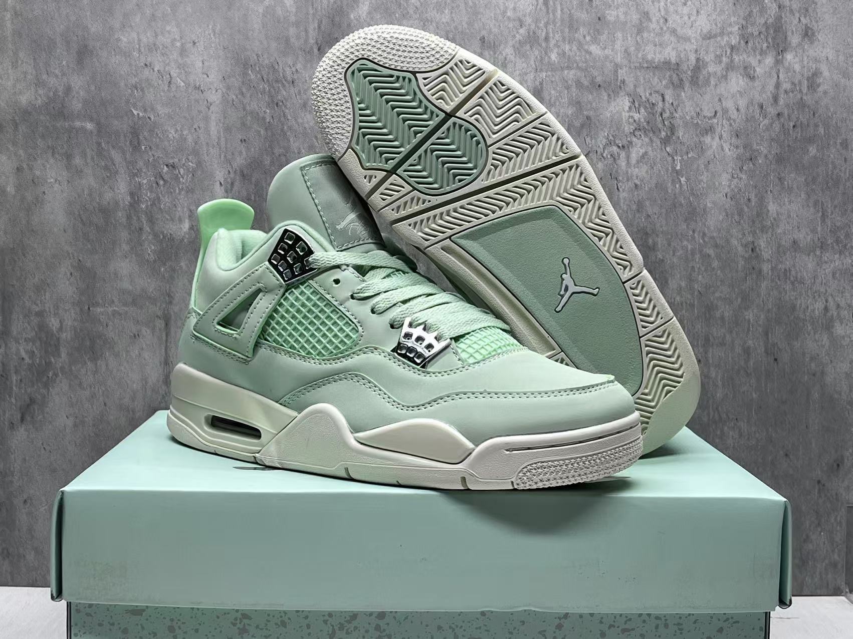 AJ4 36 47.5