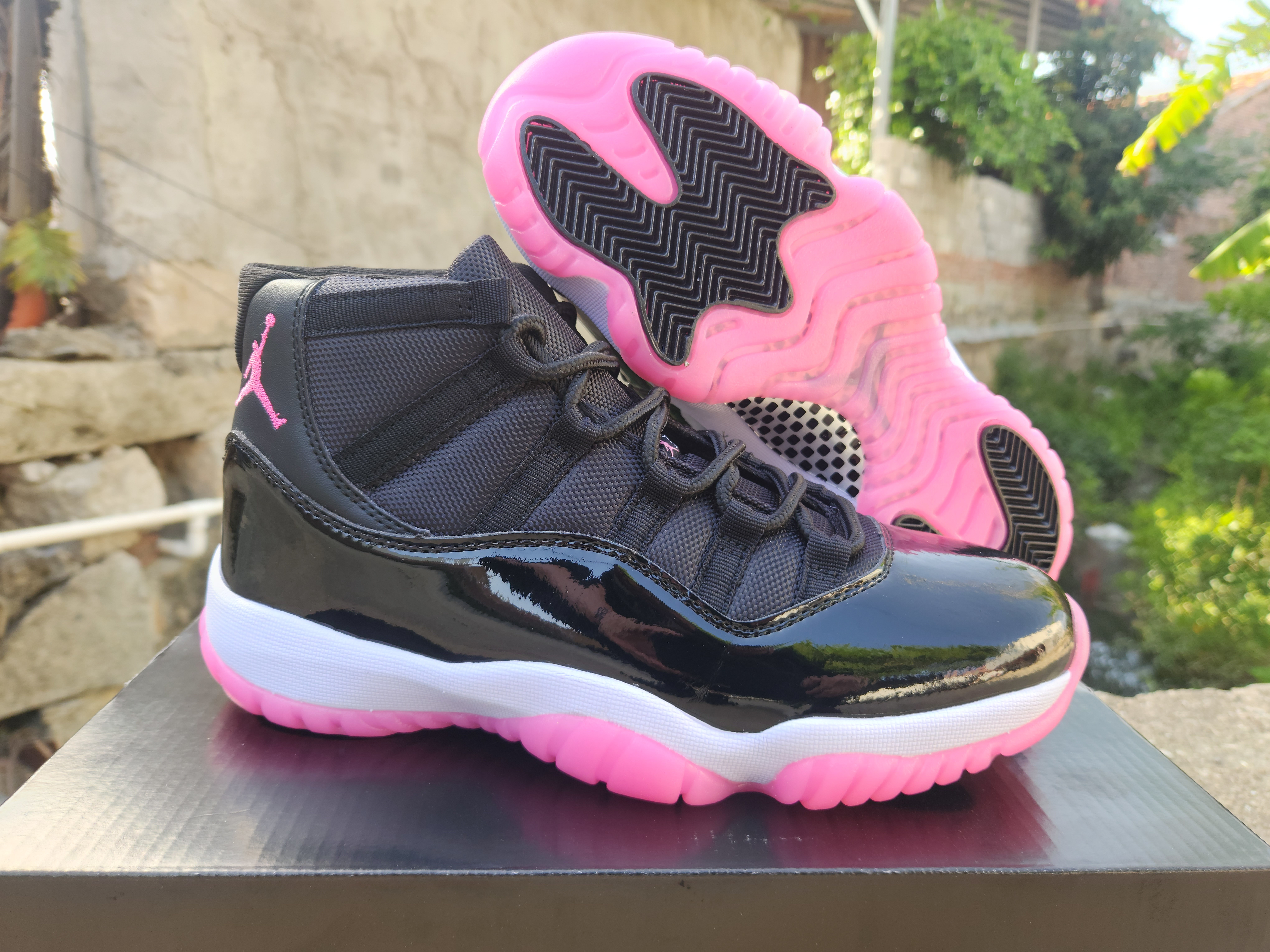 Air Jordan 11