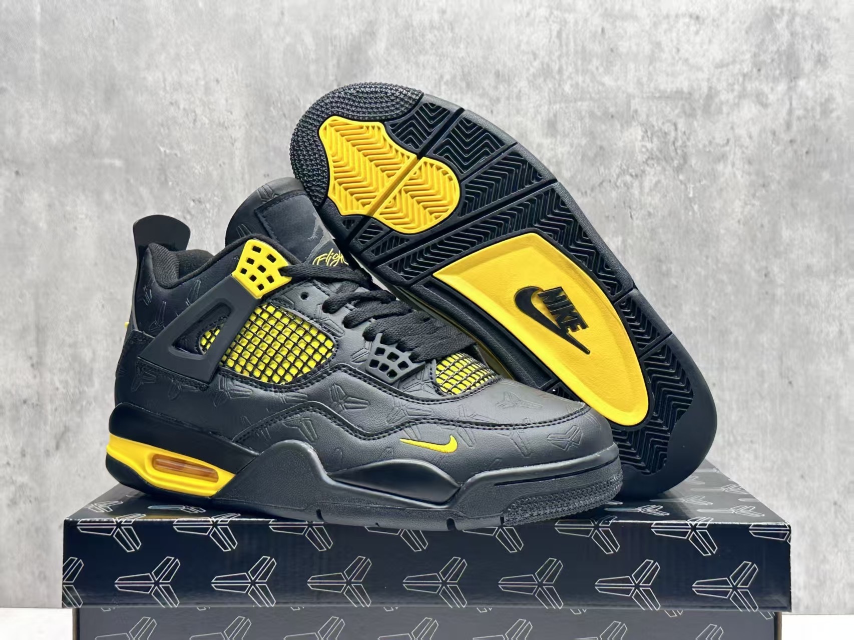 AJ4