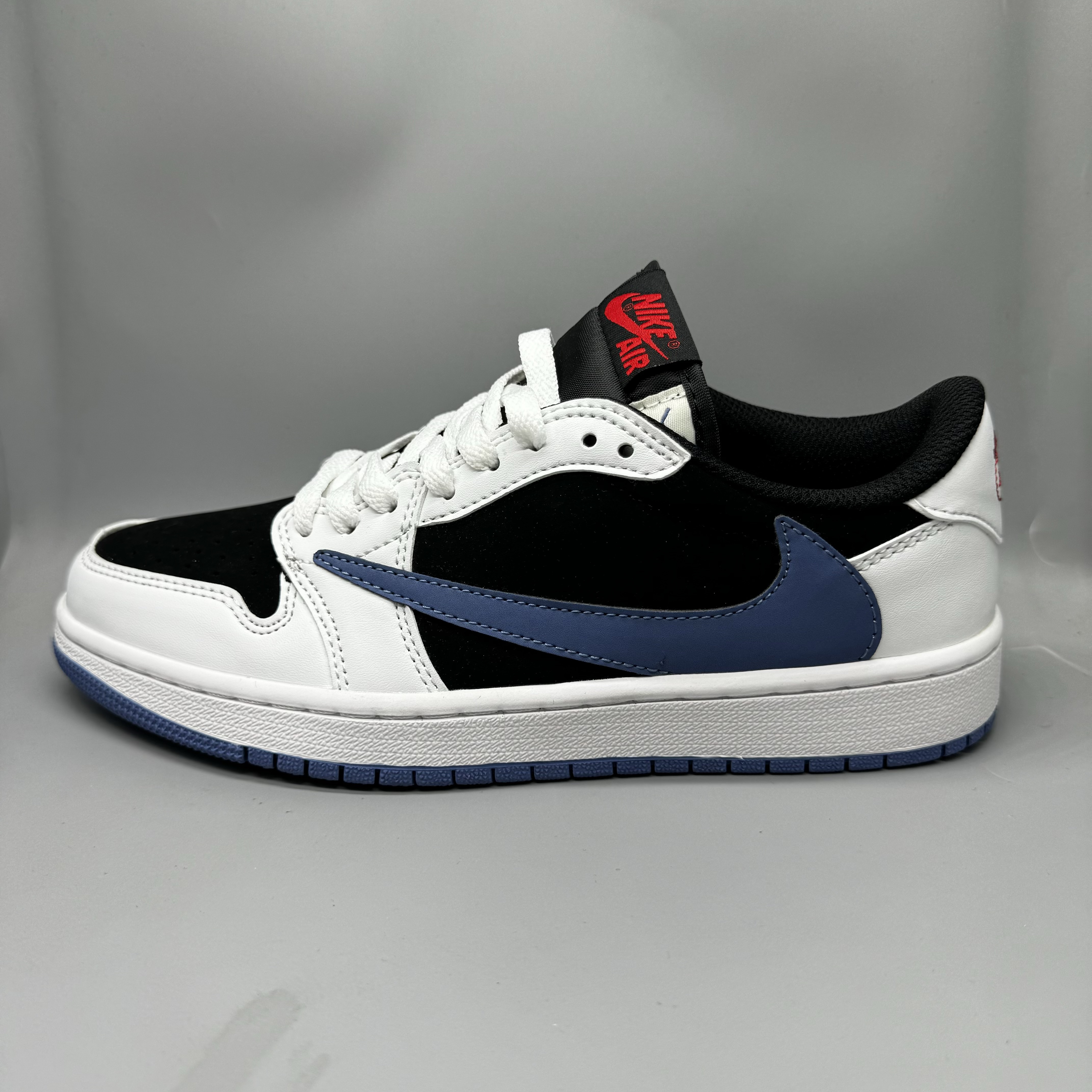 AJ1 Reverse Swoosh