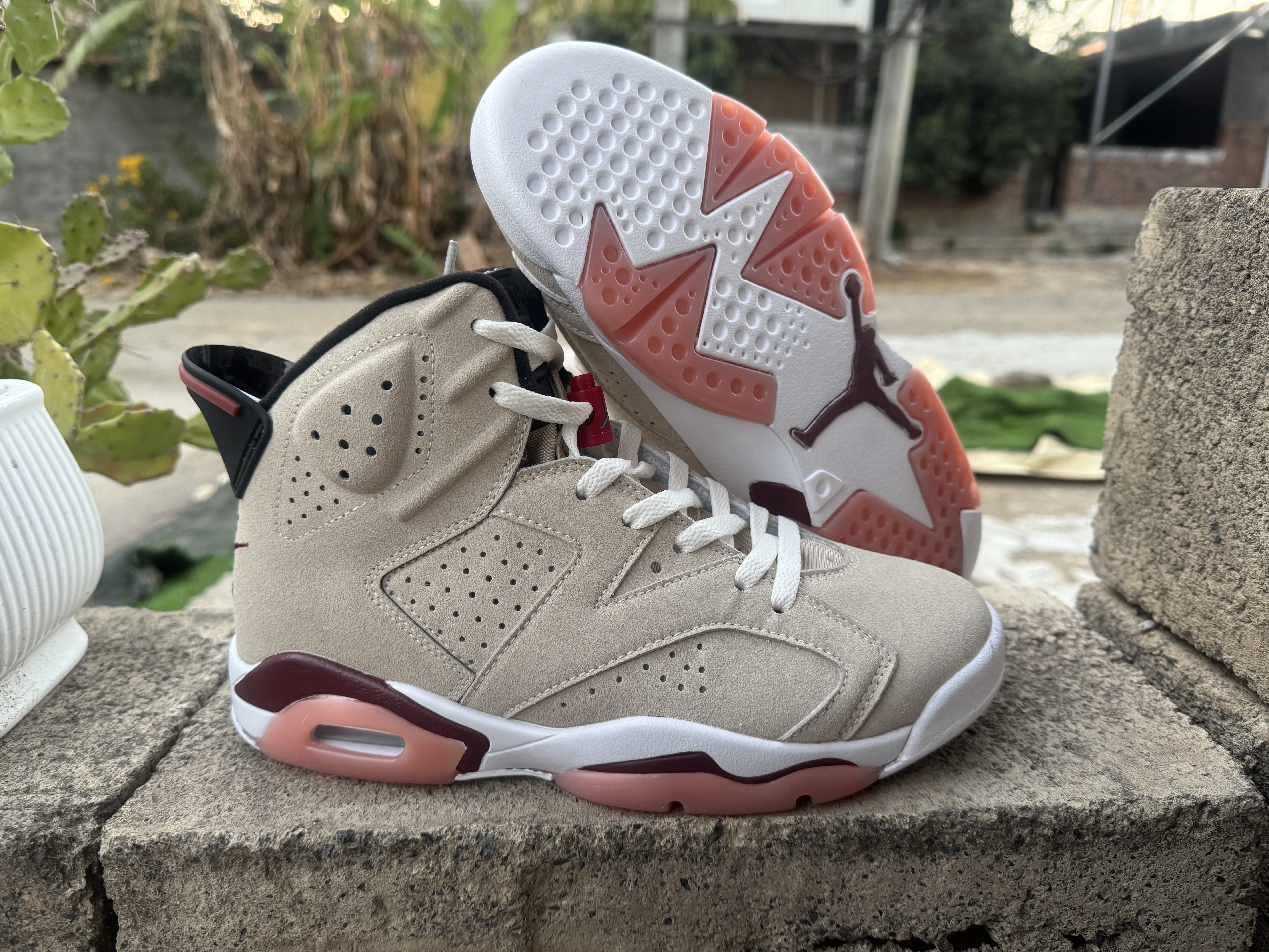 Sneaker
