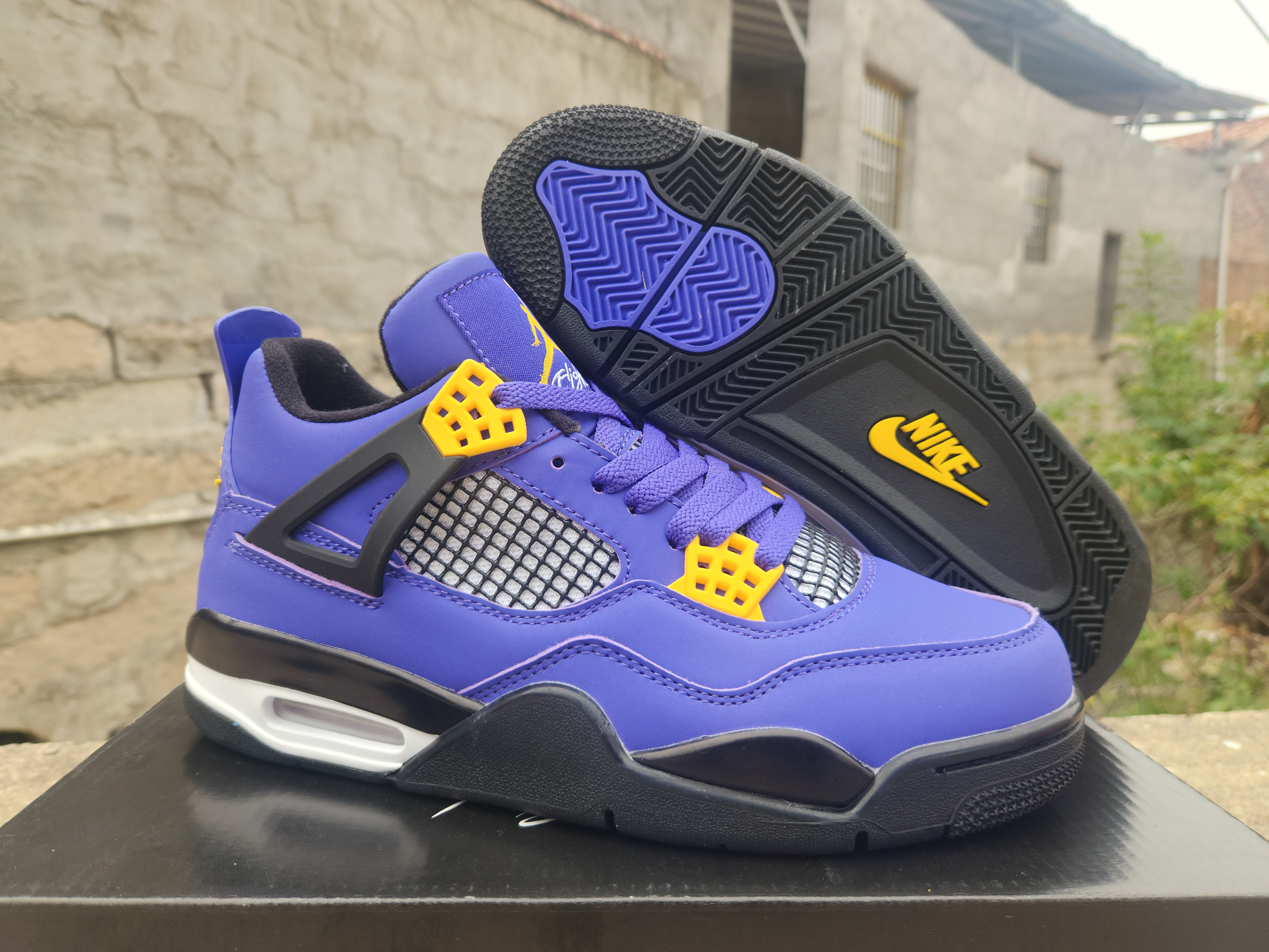 AIr Air Jordan 4