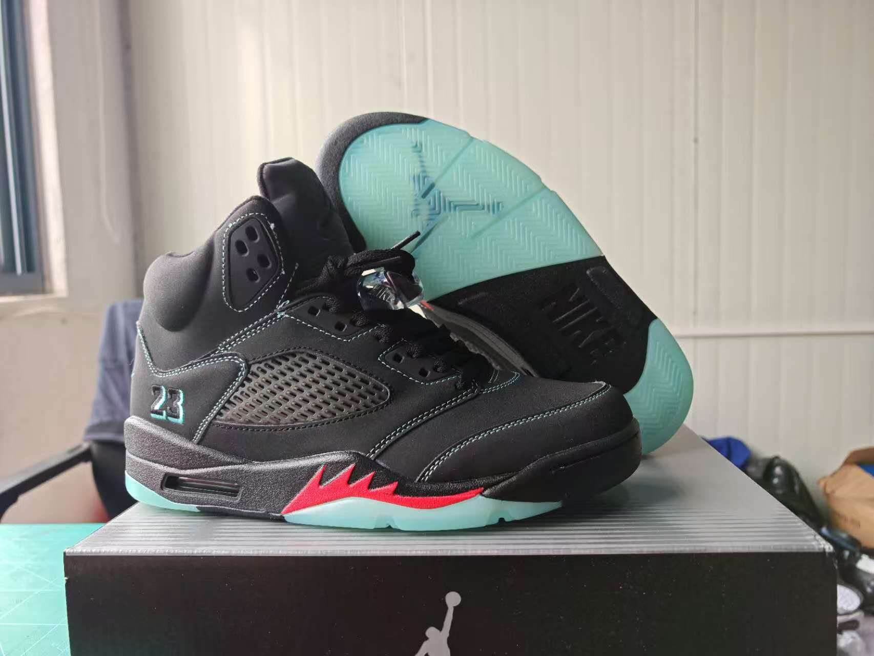 Air Jordan 5 Halloween AJ5