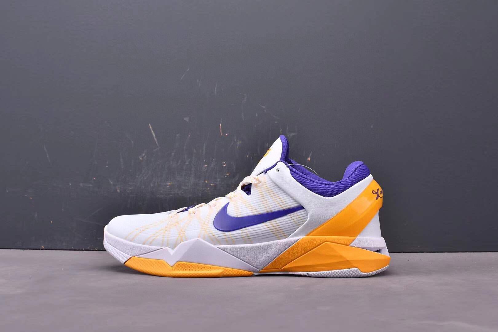 Nike Zoom Kobe VII 7 Gen PerformanceSportsLow-Top Style No. 488371 101