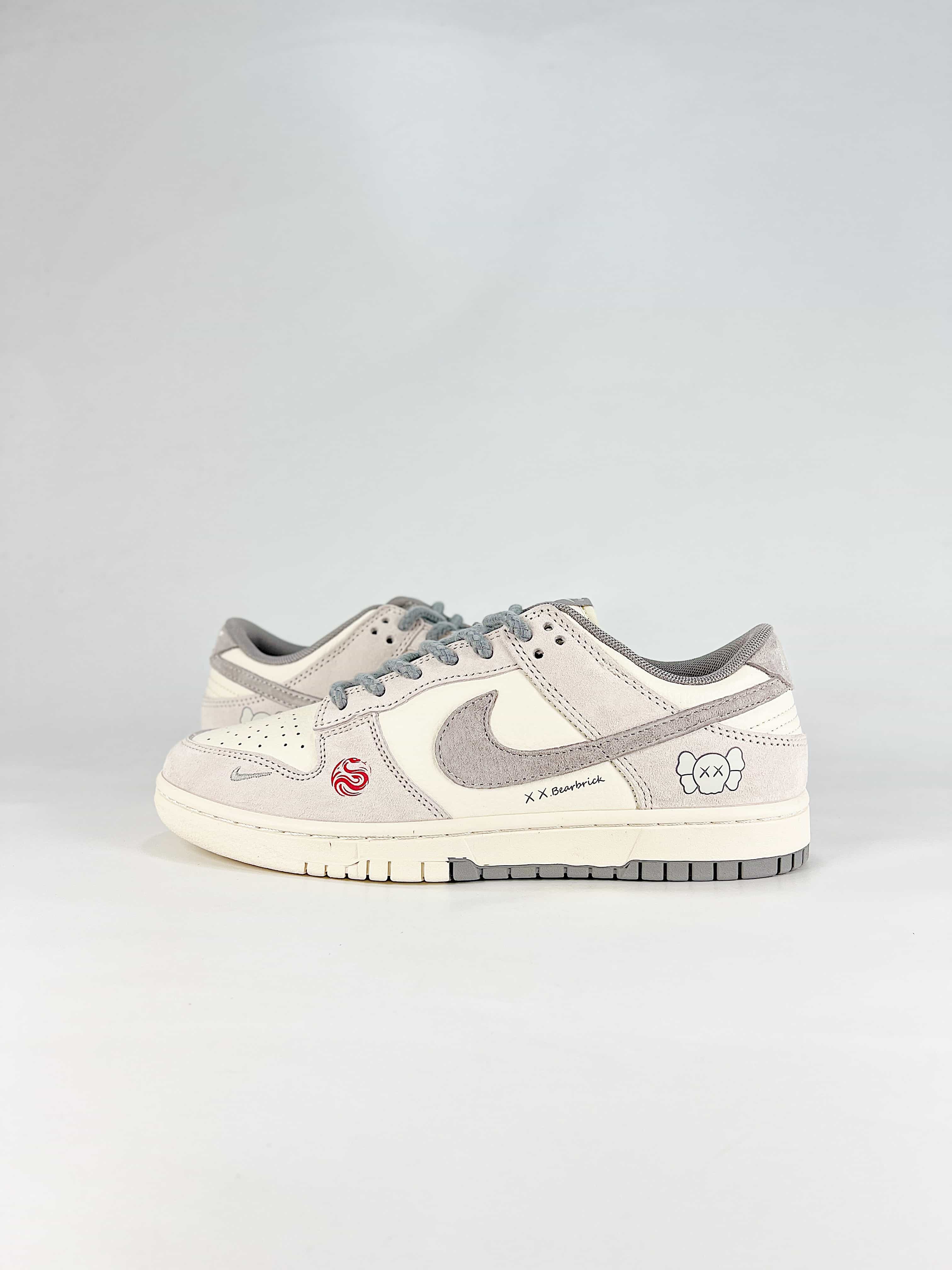 Nike Dunk SB Low New Colorway Sports Style No. YX5066 250
