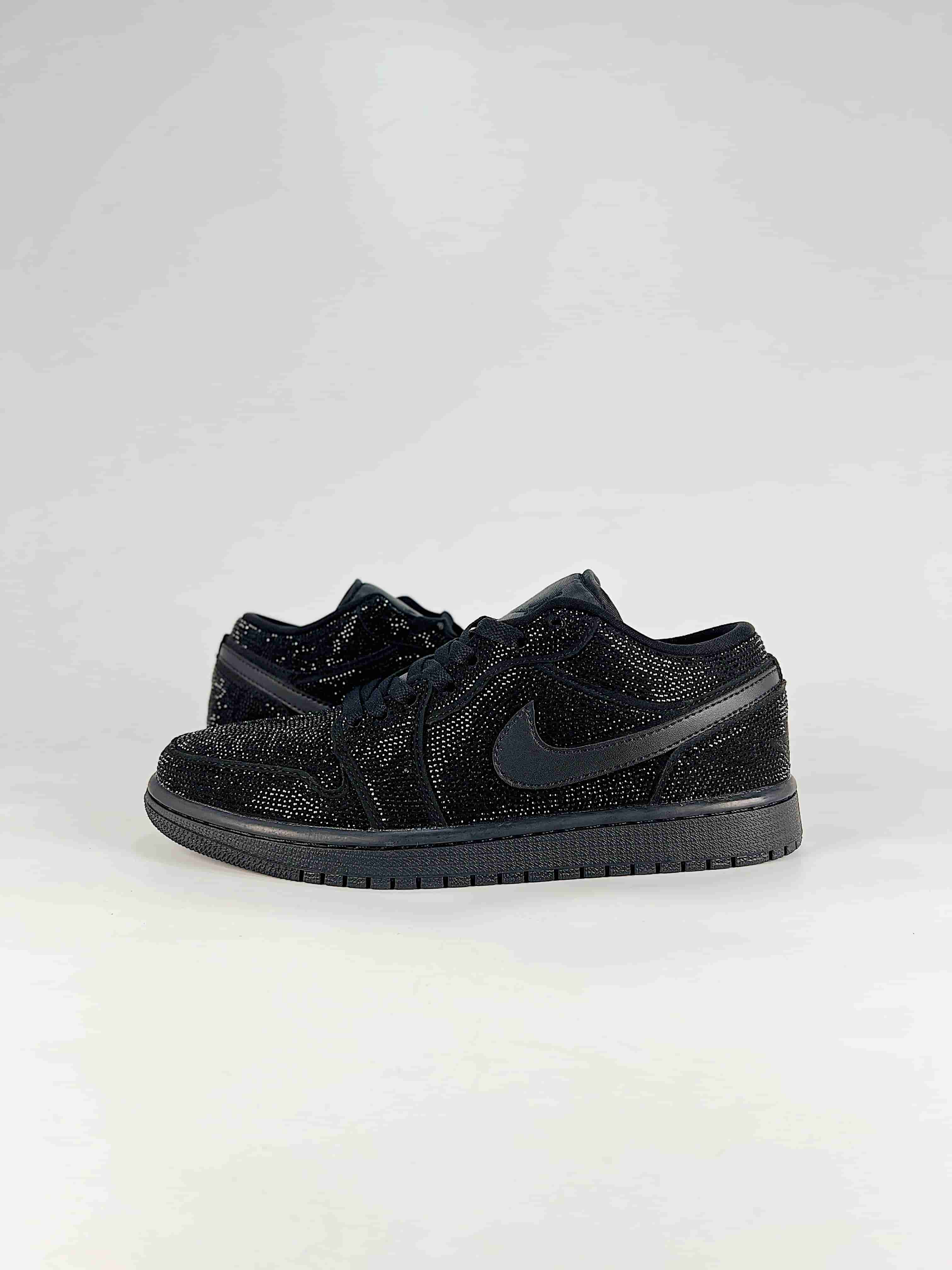 Air Jordan 1 Low New Colorway Style No. 553558 093