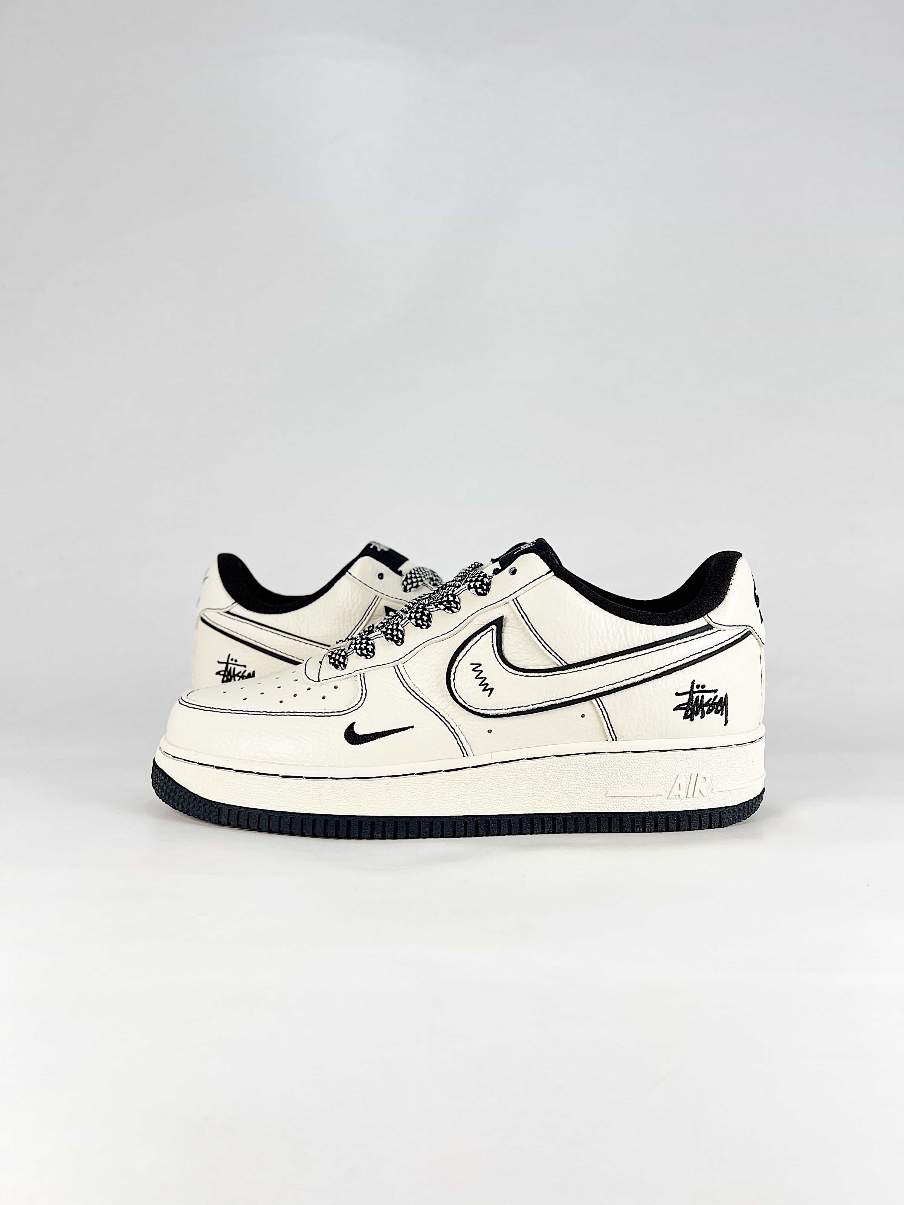 Nike Air Force1 07 low Custom Style No. MM3399 835