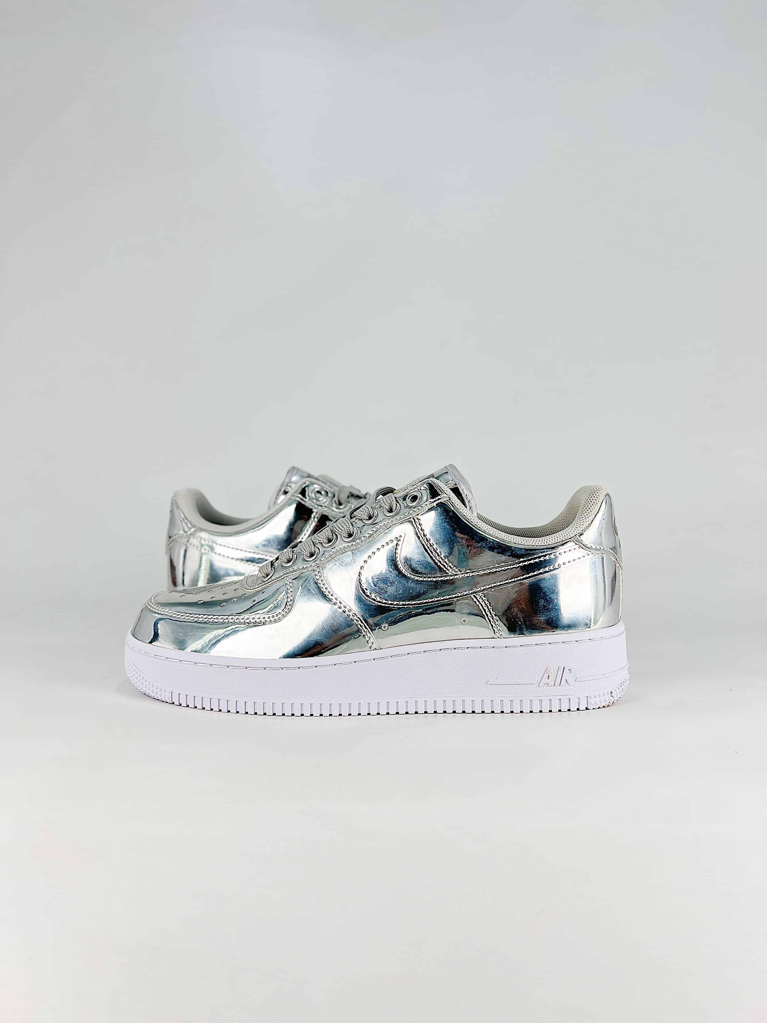 Nike Air Force1 07 low Style No. CQ6566 001