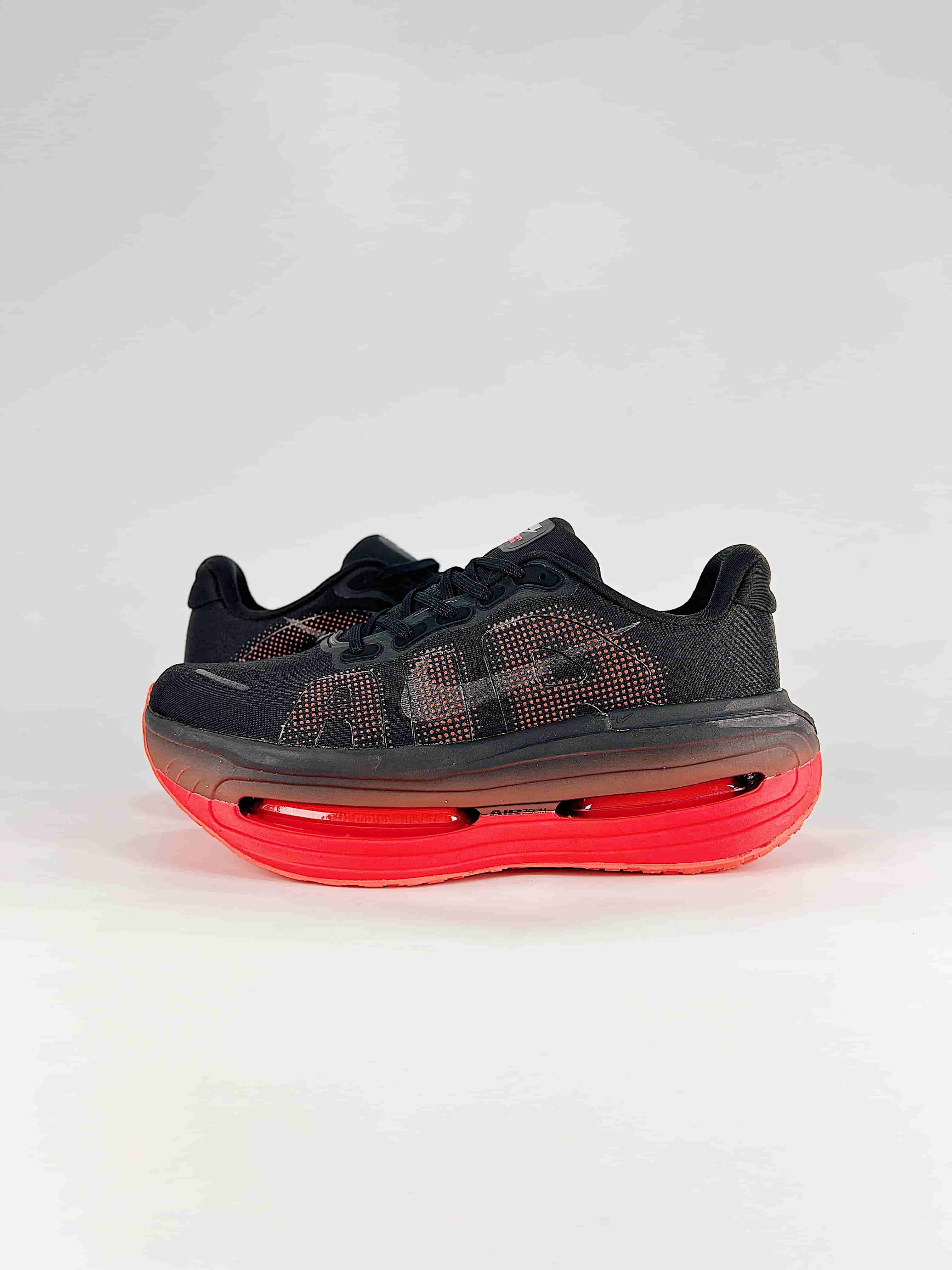 Nike Vomero 19 Premium ClassicVersatile Style No. HQ2050 002