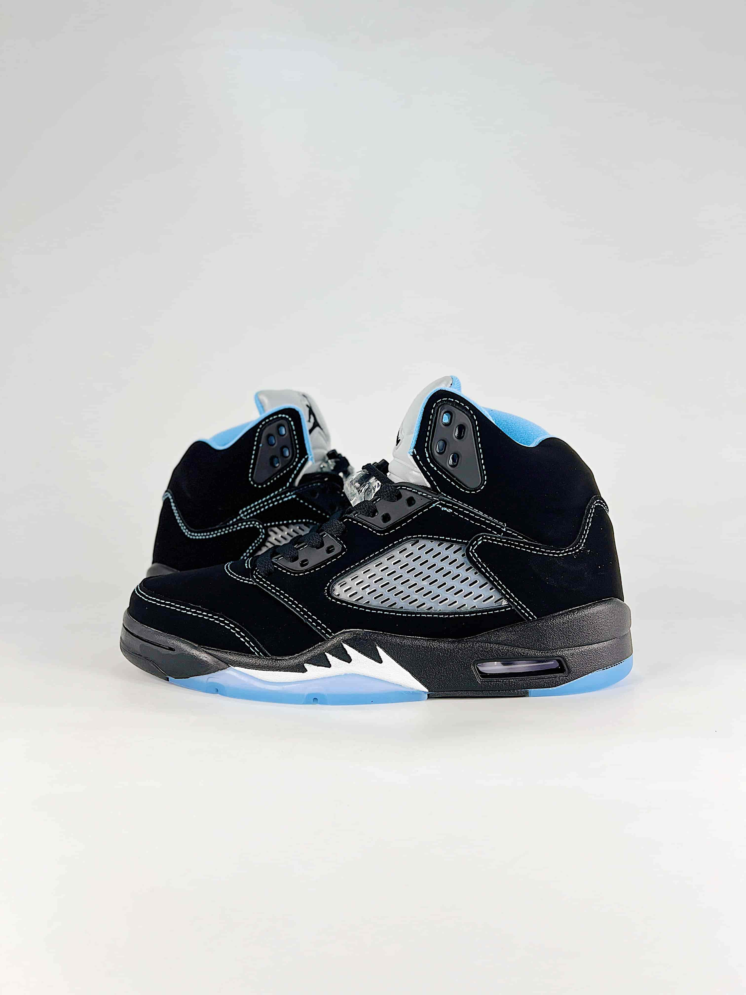 Air Jordan 5 Retro New Colorway Style No. HQ3004 001