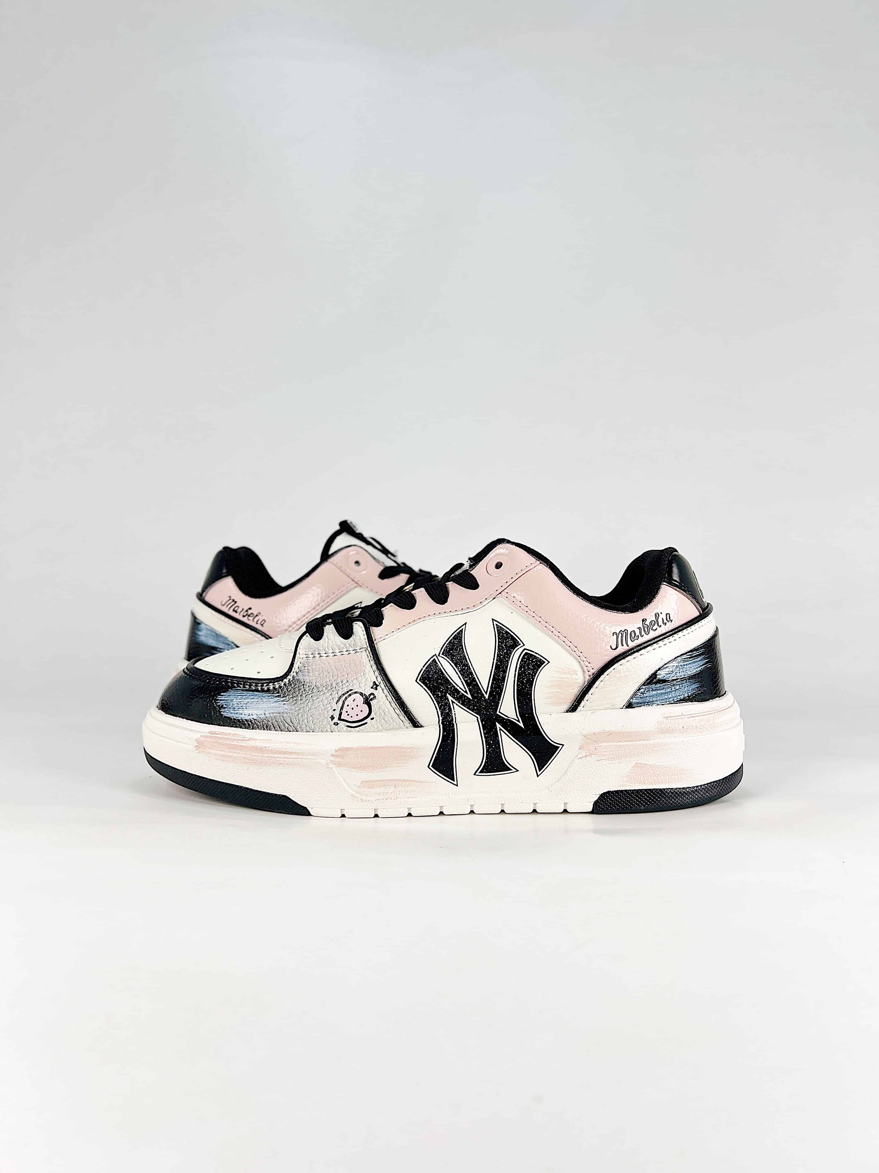MLB Chunky Liner New York Yankees CustomMLBStyle No. 3 ASXCA12N C0001