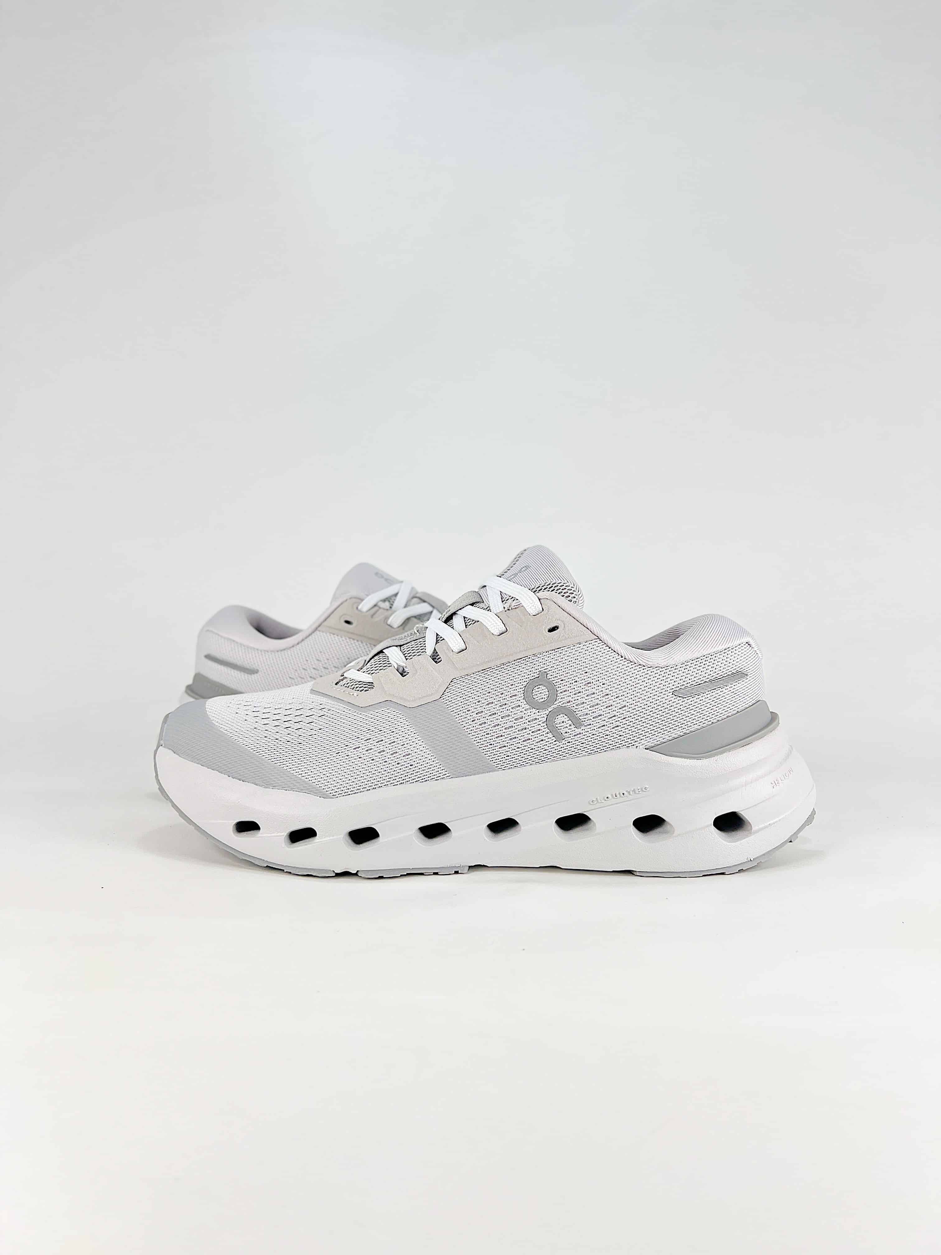 On Running Cloudrunner 3 SeriesLow-Top Comfort Style No. MG10071536