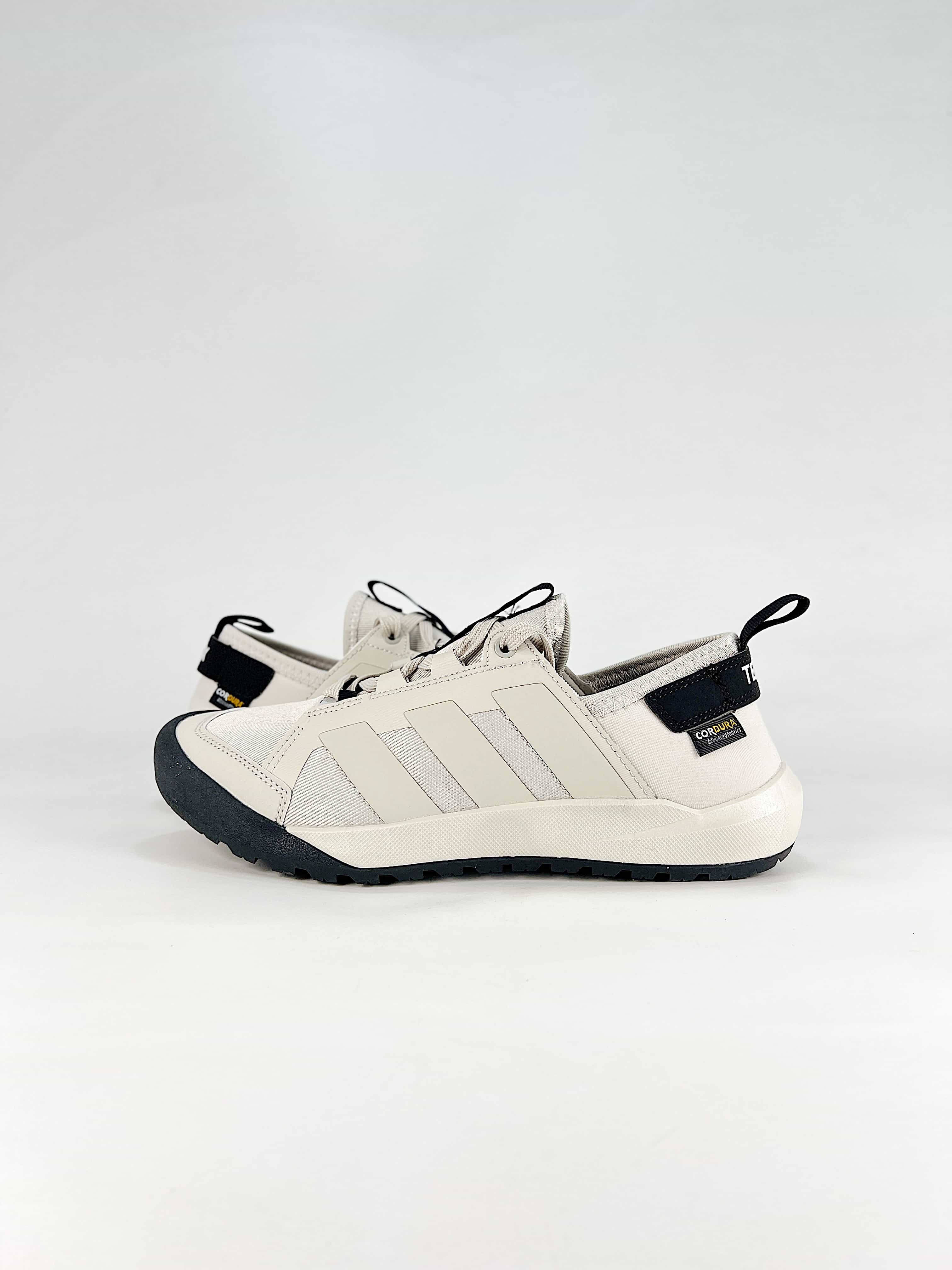 adidas DAROGA CORDURA Style No. KH6690