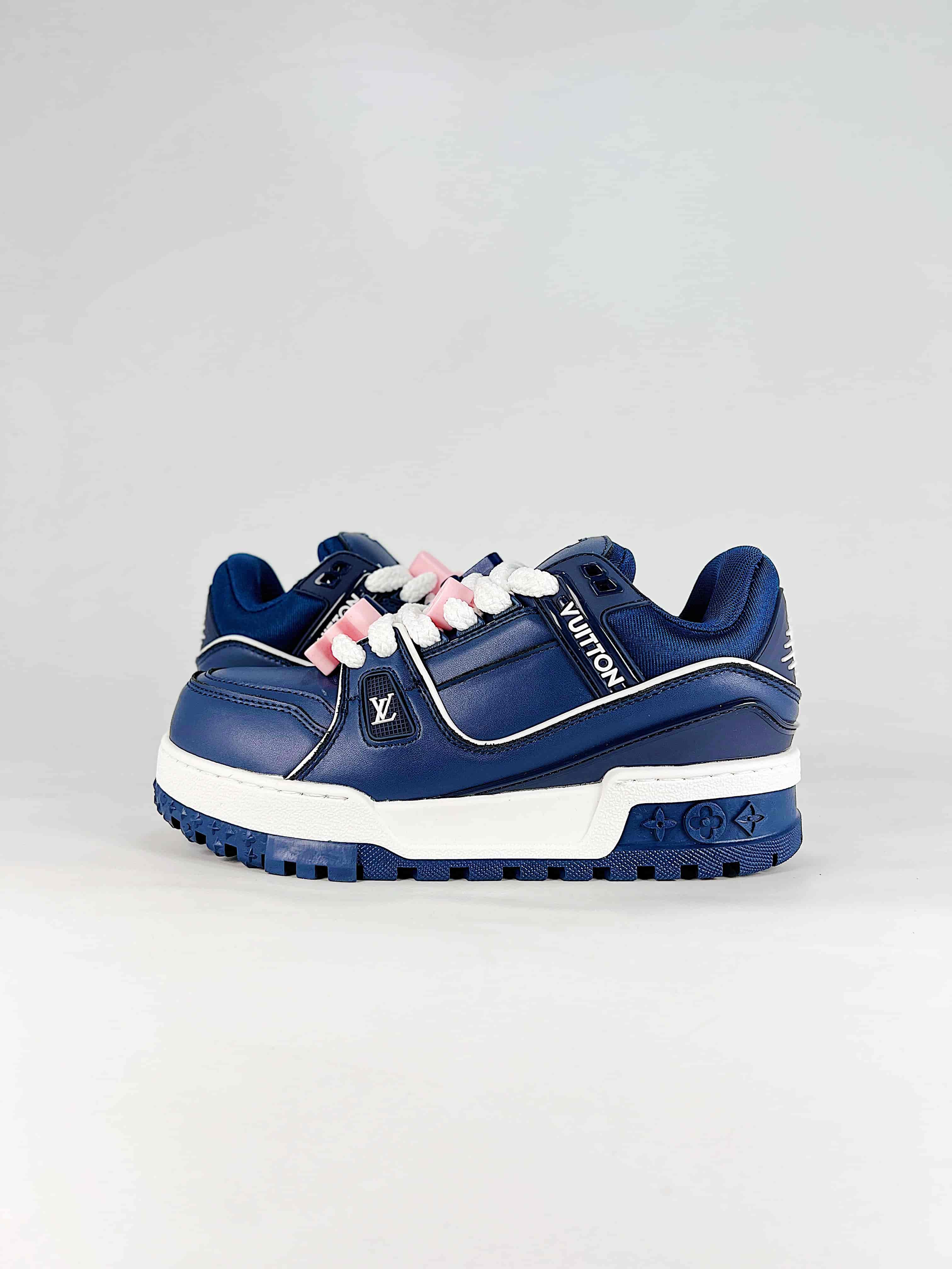 LOUIS VUITTON Trainer Maxi Leather