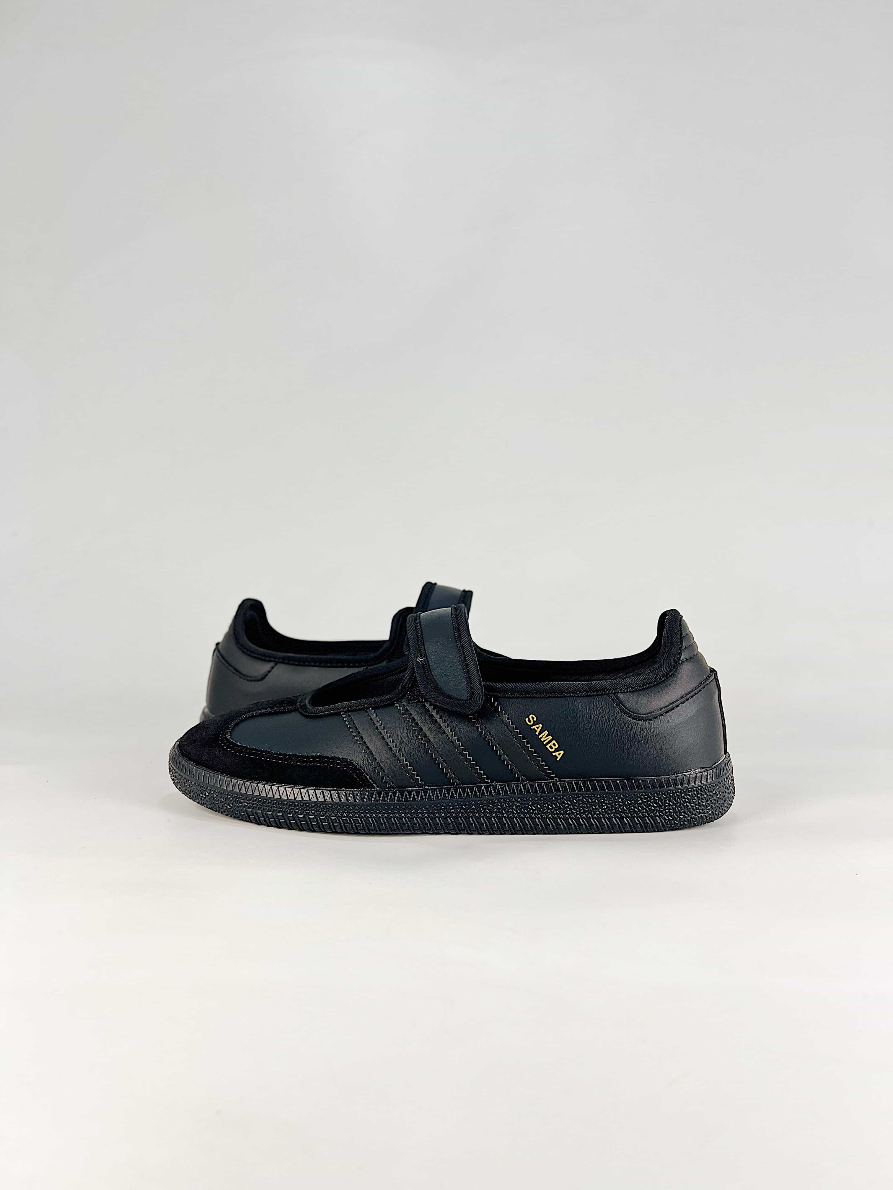 adidas SAMBA JANE W Style No. KZ8175 35