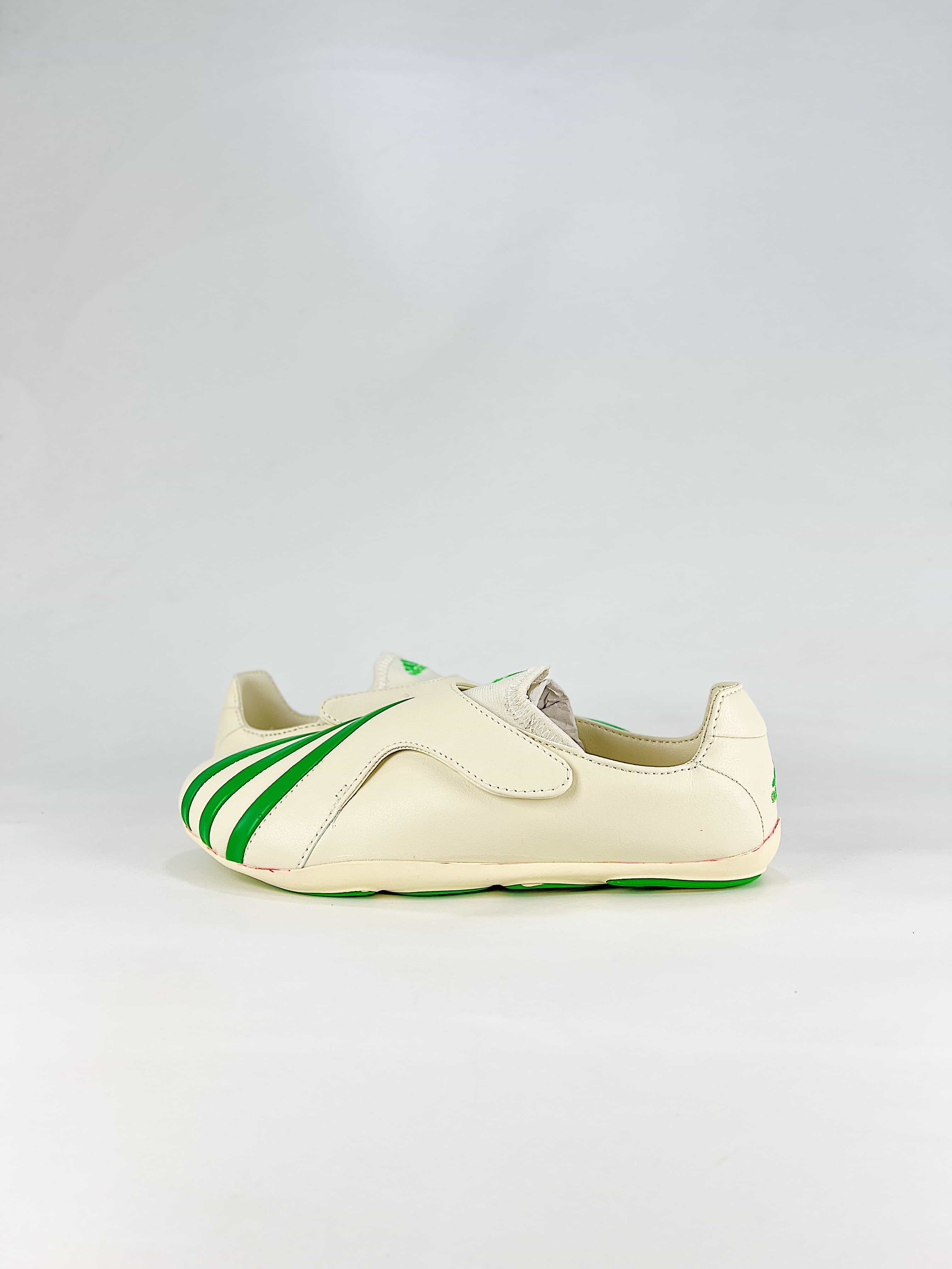 adidas Pharrell Williams Style No. KI7669