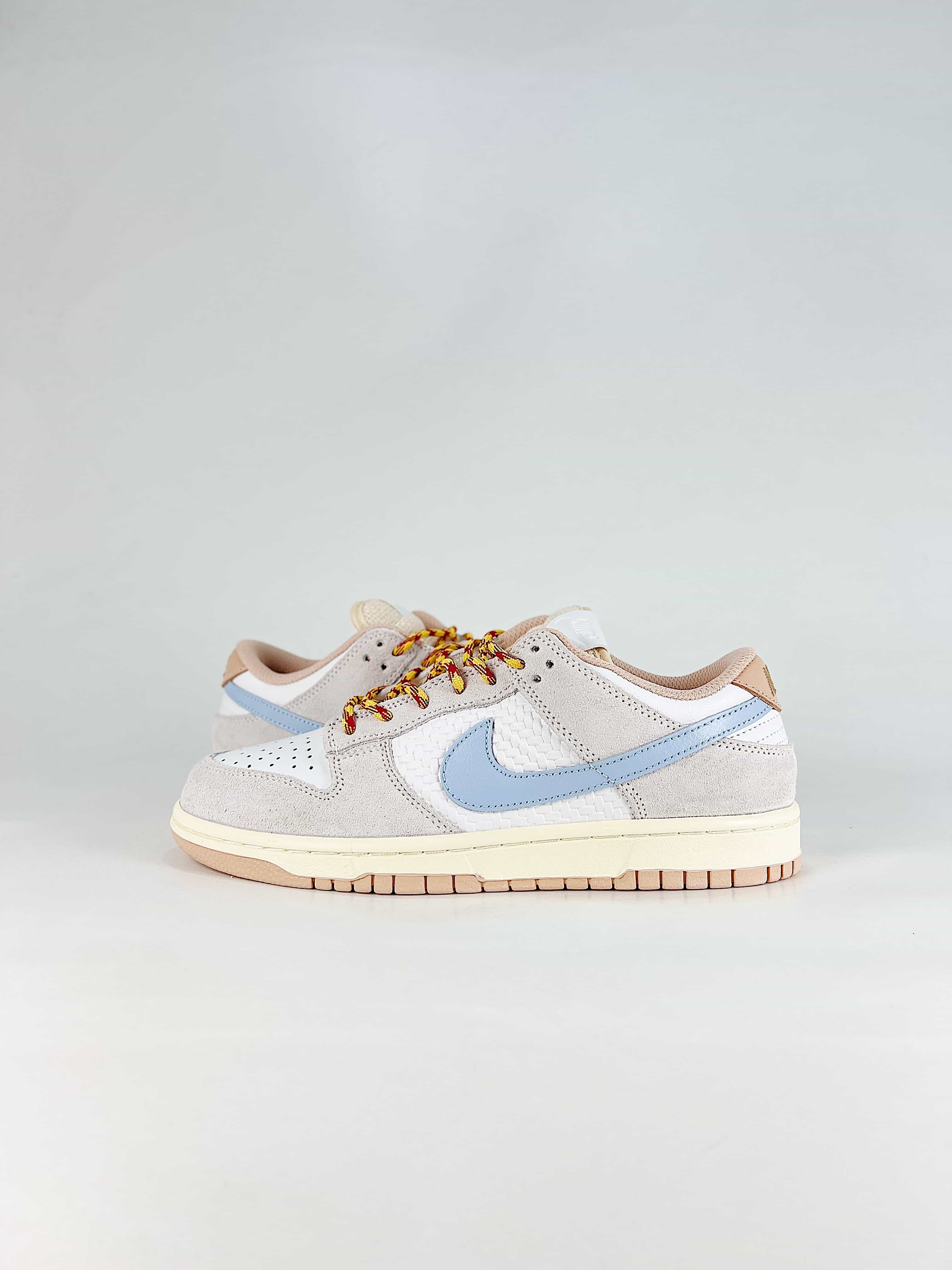 Nike Dunk SB Low New Colorway Style No. IW2016 141