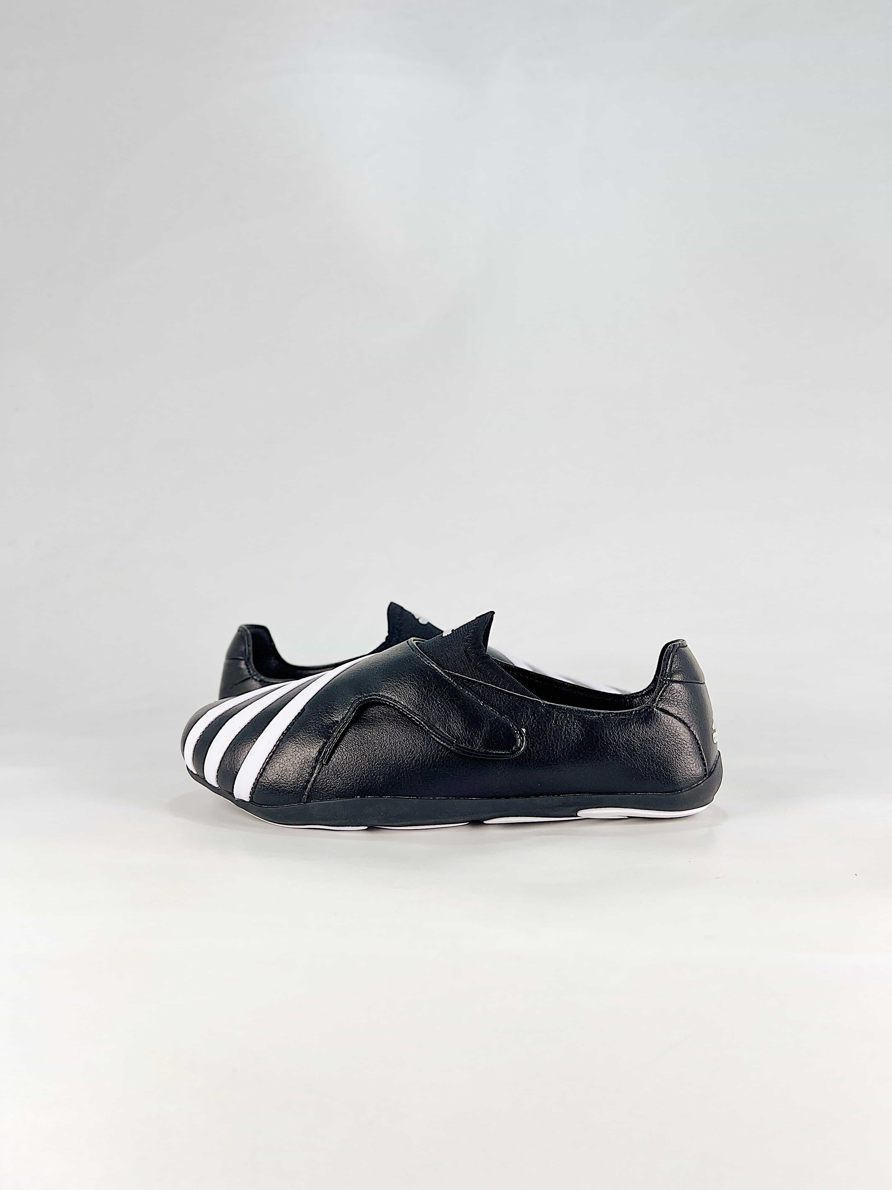 adidas Pharrell WilliamsStyle No. KJ0953