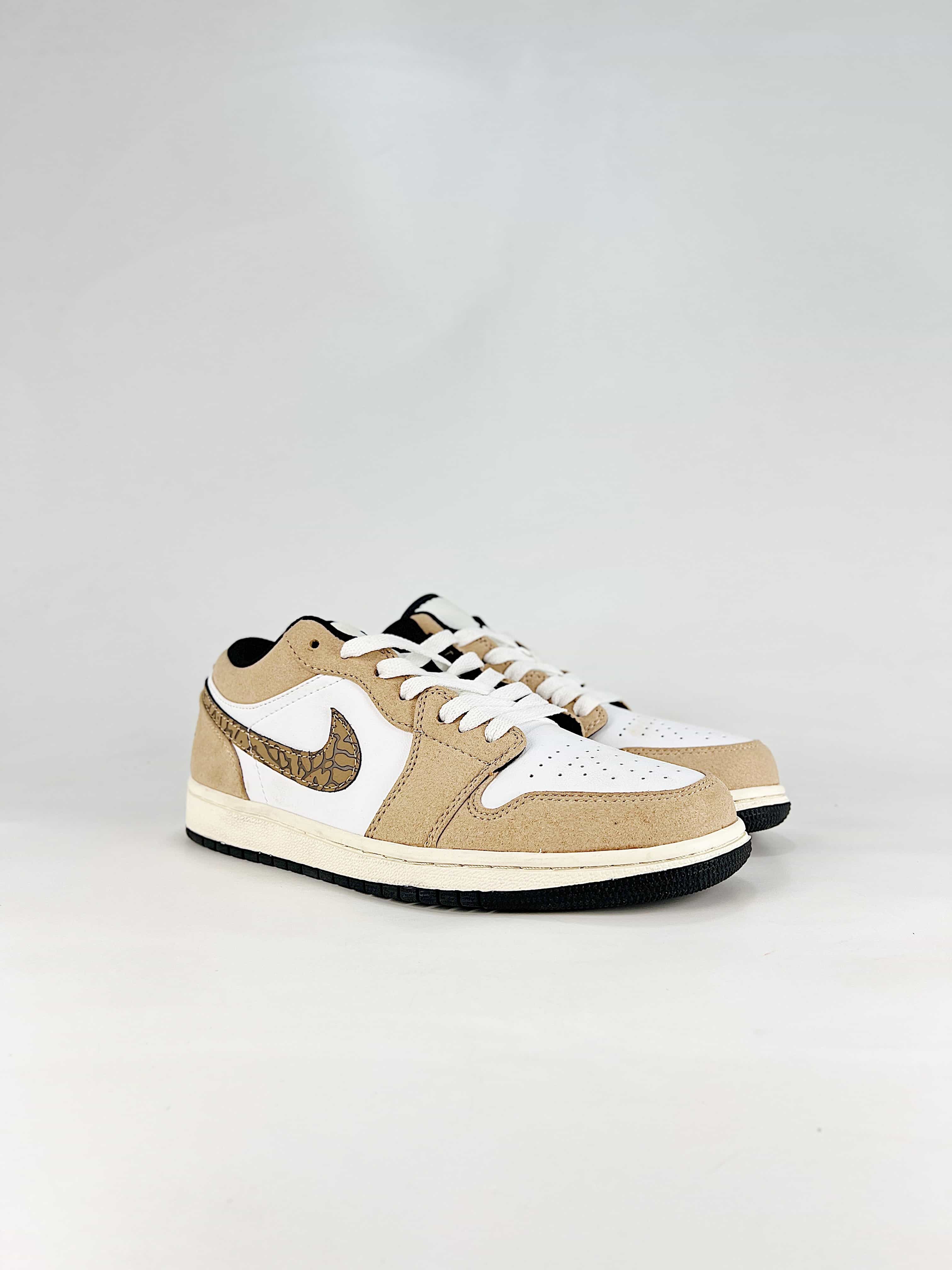 Air Jordan 1 Low New Colorway