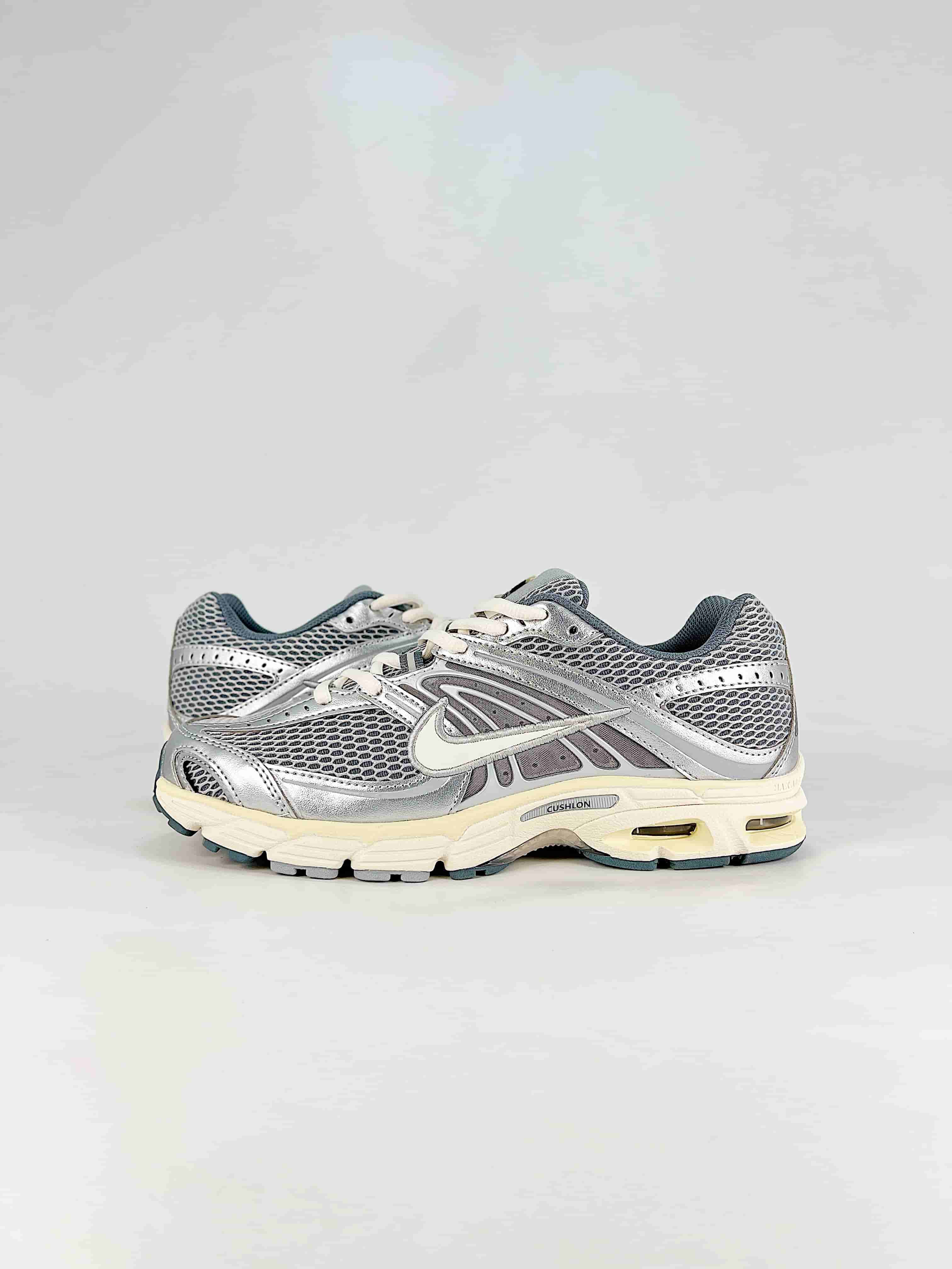 Nike Air Max Moto 2 K VersatileComfortDurable Low-Top Style No. IO7592 077