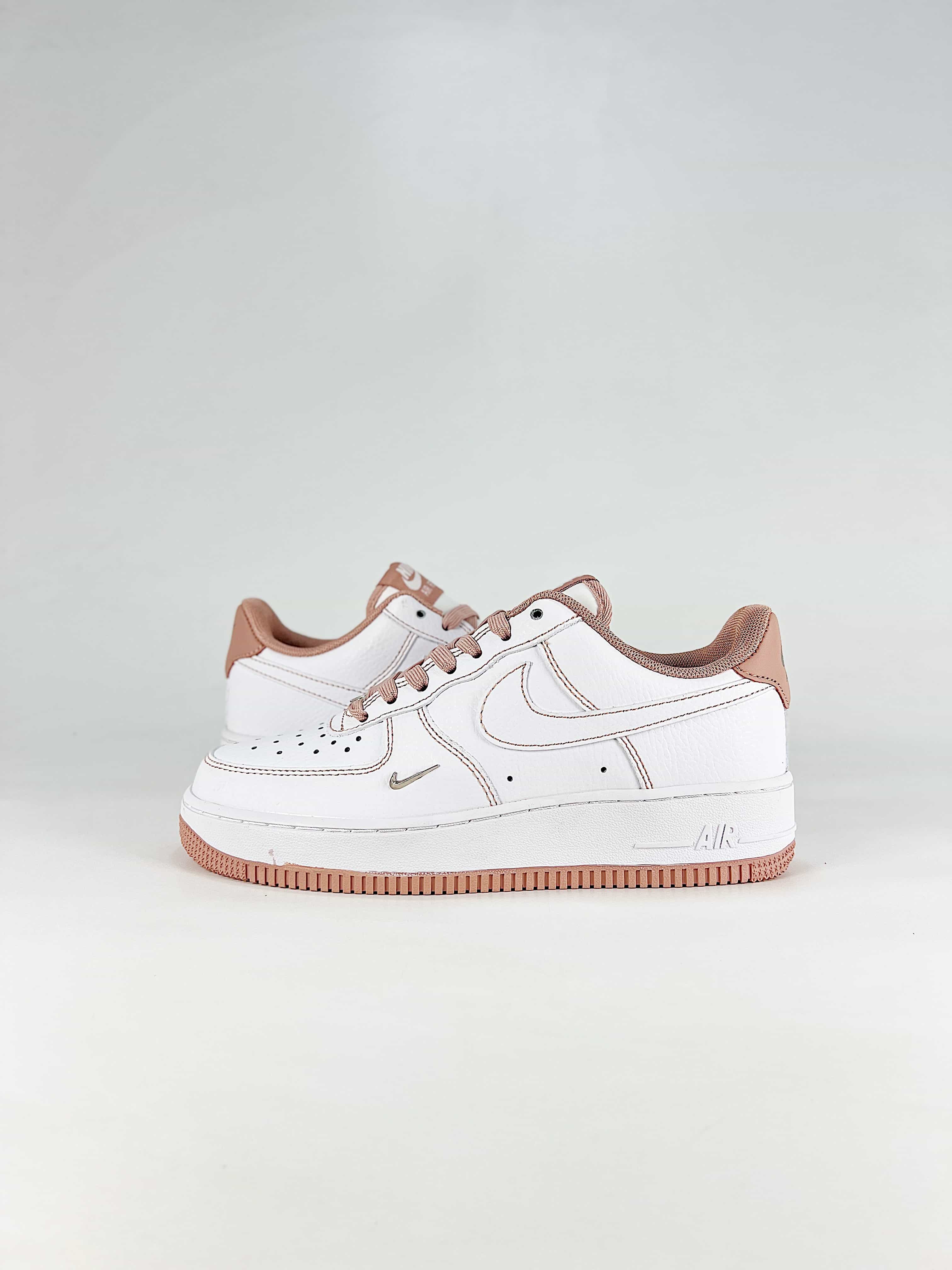 Nike Air Force1 07 low Style No. IB6543 100
