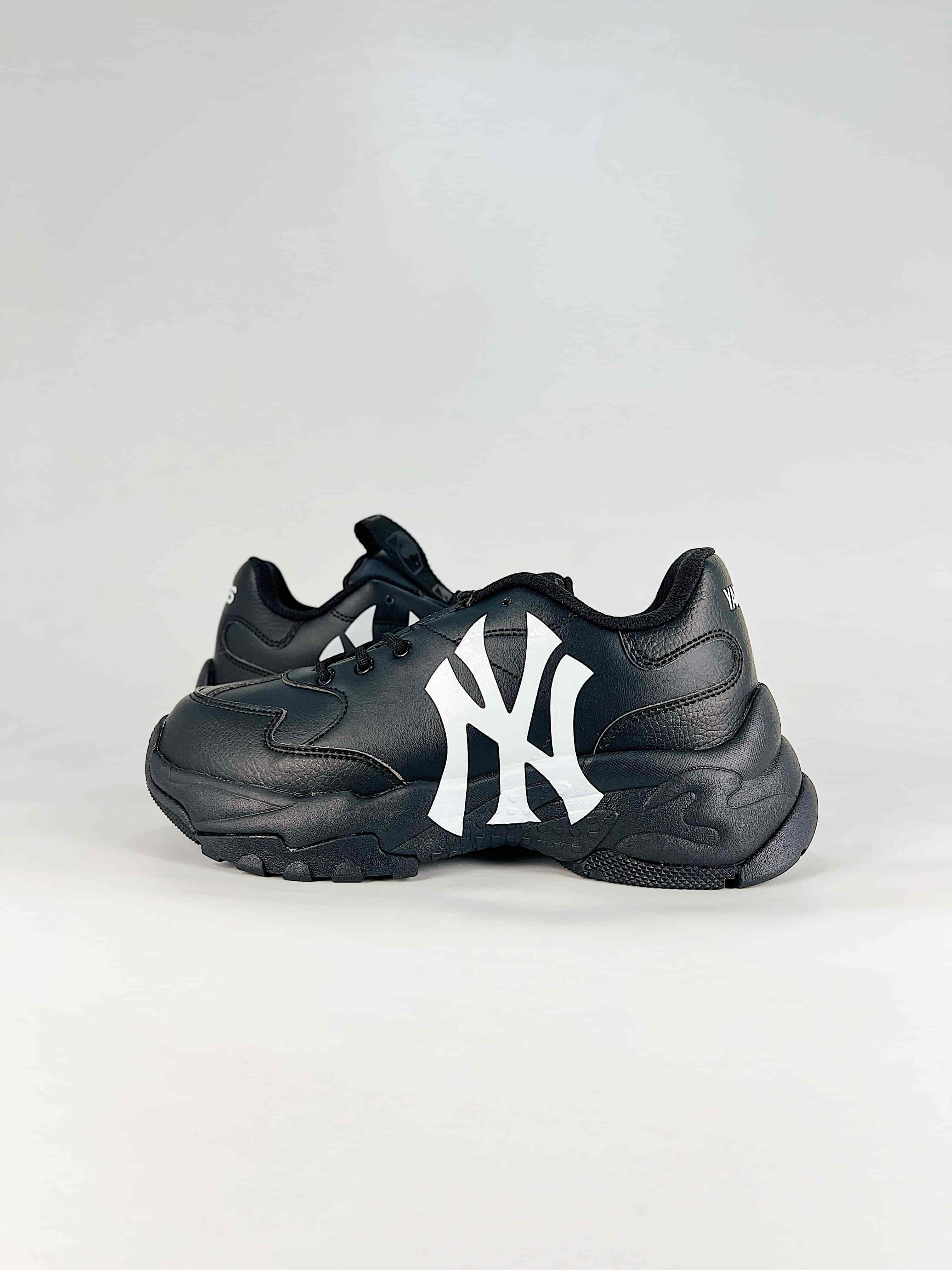 MLB Chunky Liner New York Yankees Style No. 3 ASHC101N K0001