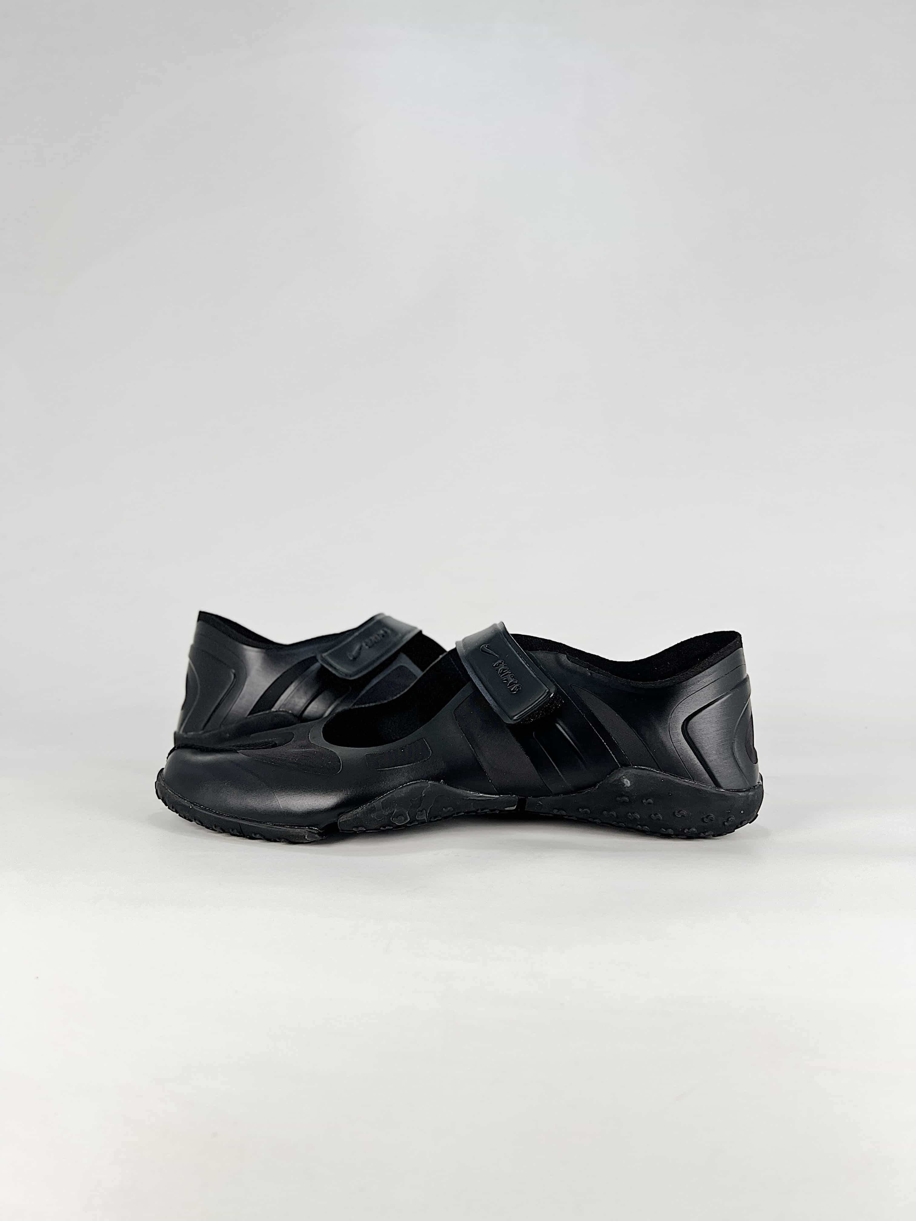 Nike SKIMS Air Rift Mesh Comfort Fit Casual Shoes