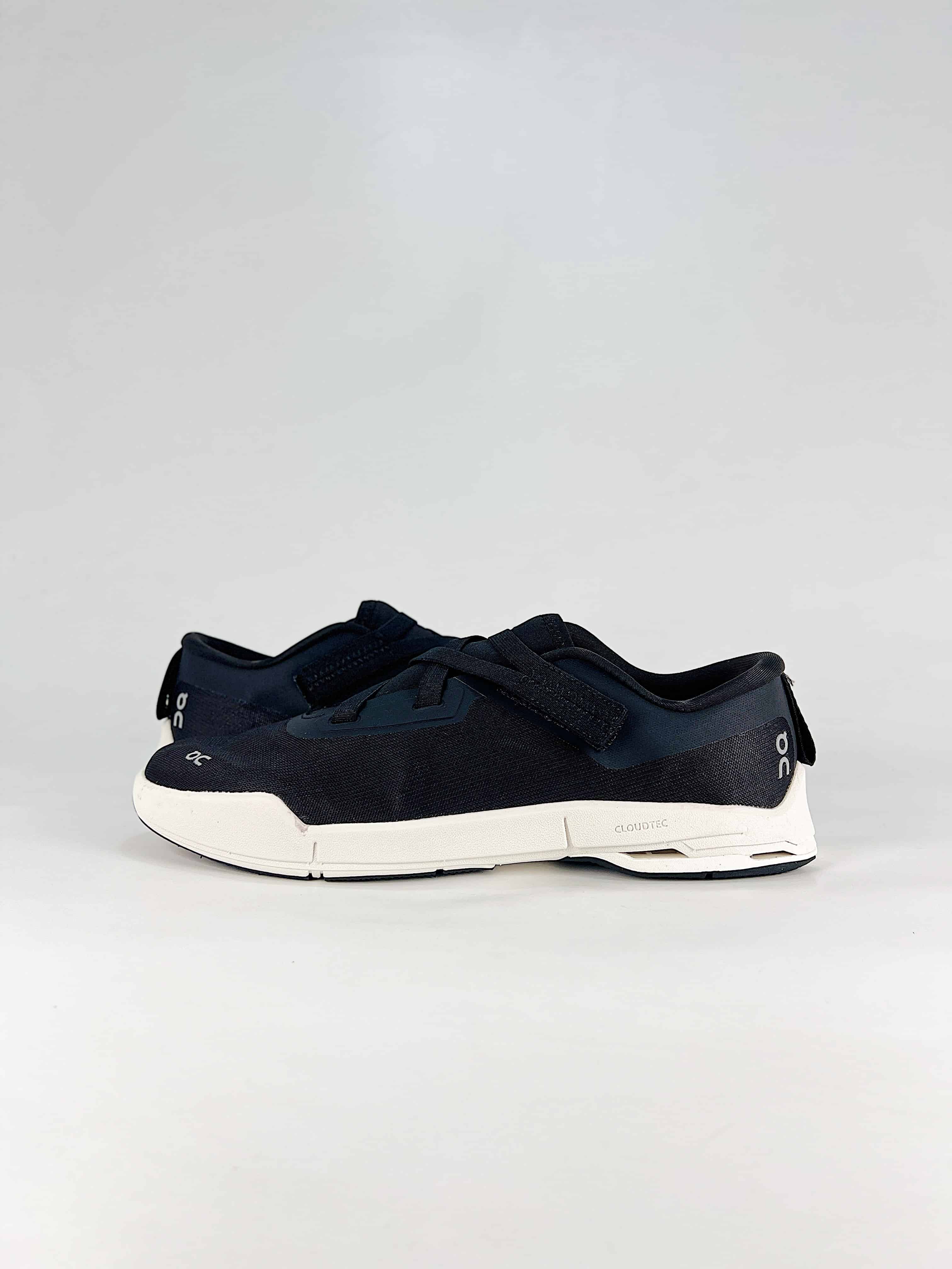 New ONOn RunningCollab Casual ShoesStyle No. 3 MG10815461