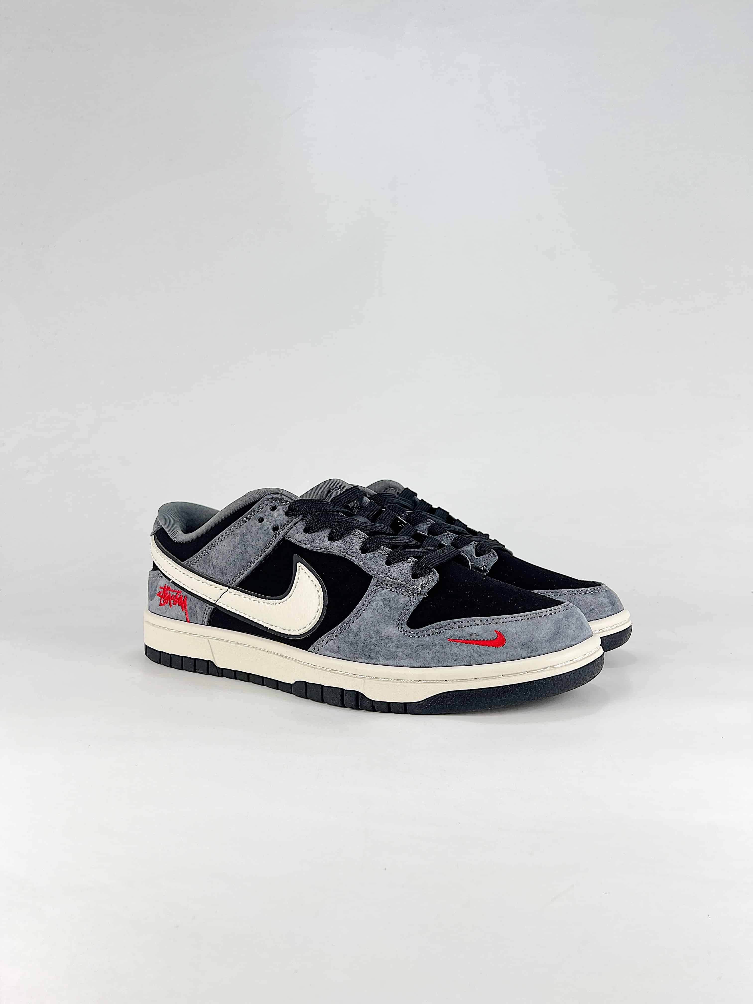 Nike Dunk SB Low New Colorway