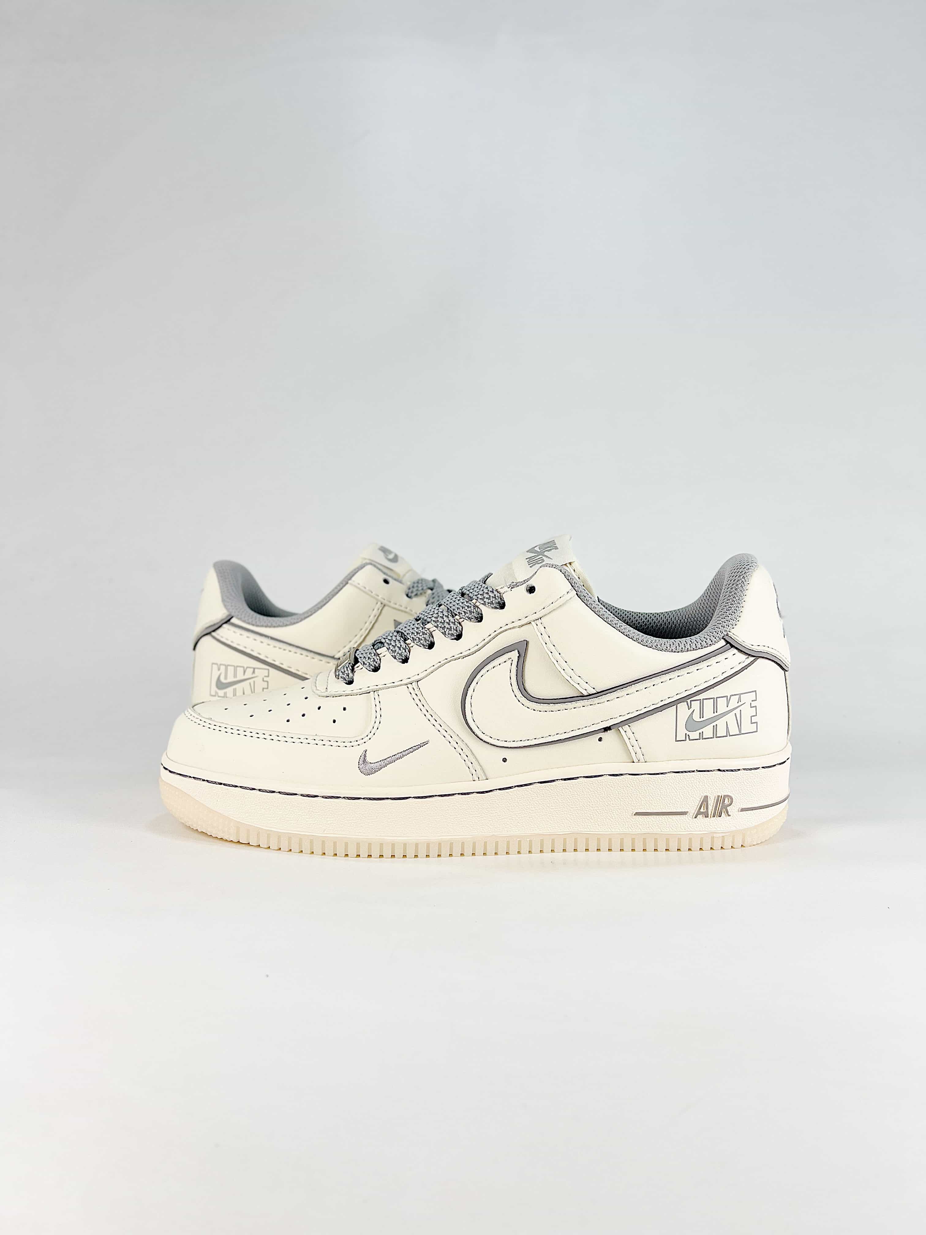 Nike Air Force1 07 low Custom Style No. SM6668 133