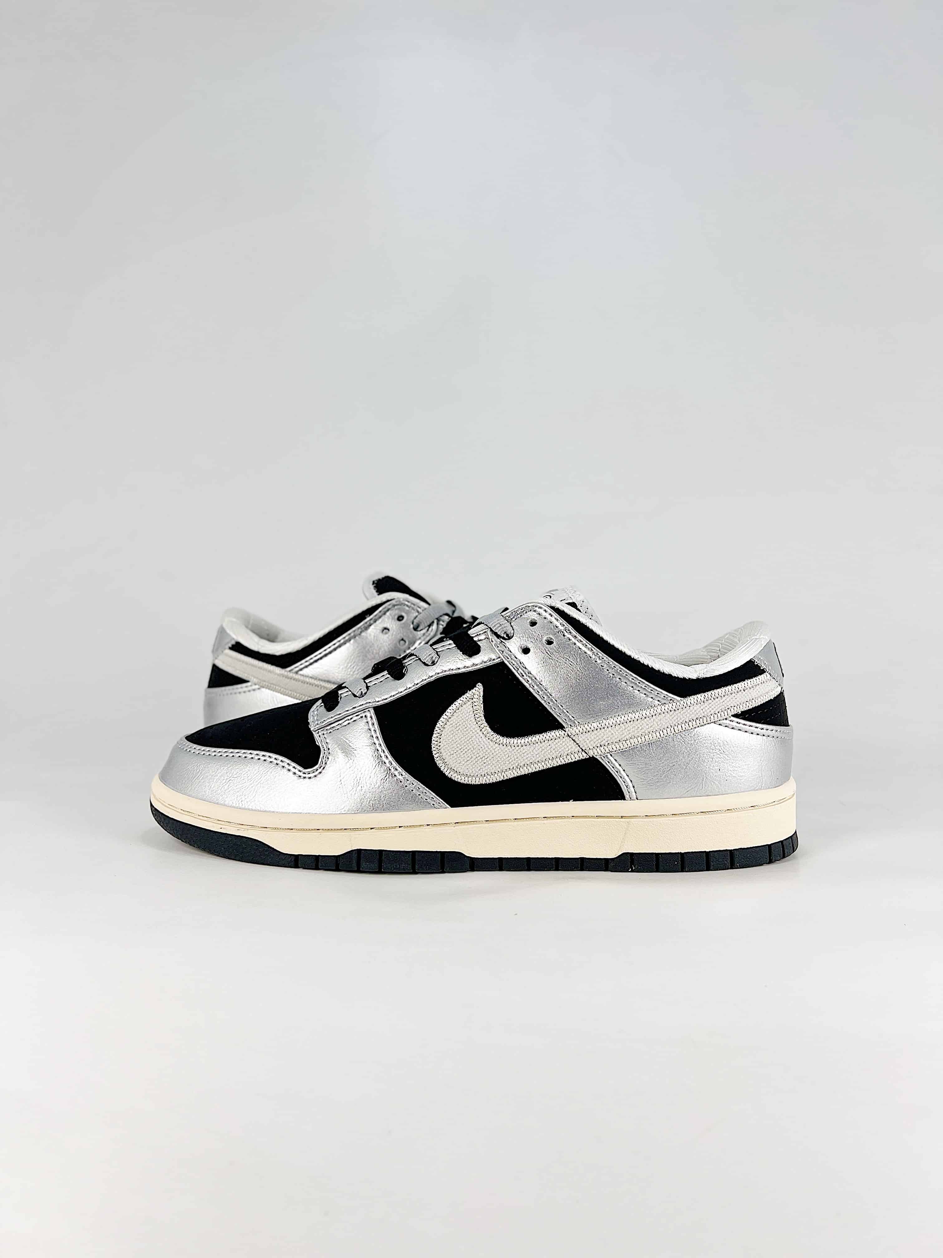 Nike Dunk SB Low New Colorway Style No. IM4413 001
