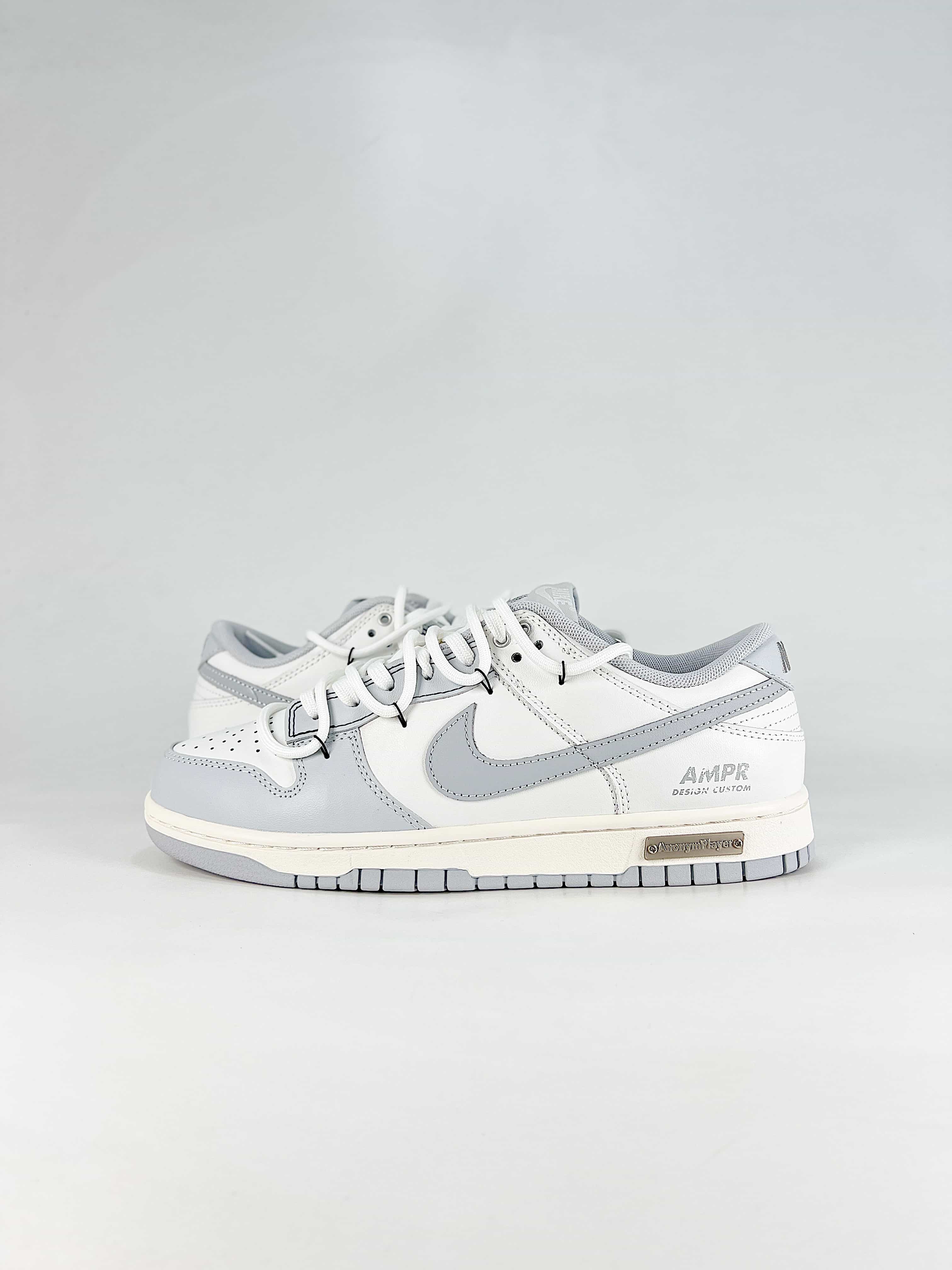 Nike Dunk SB Low New ColorwayStyle No. WG0418 182