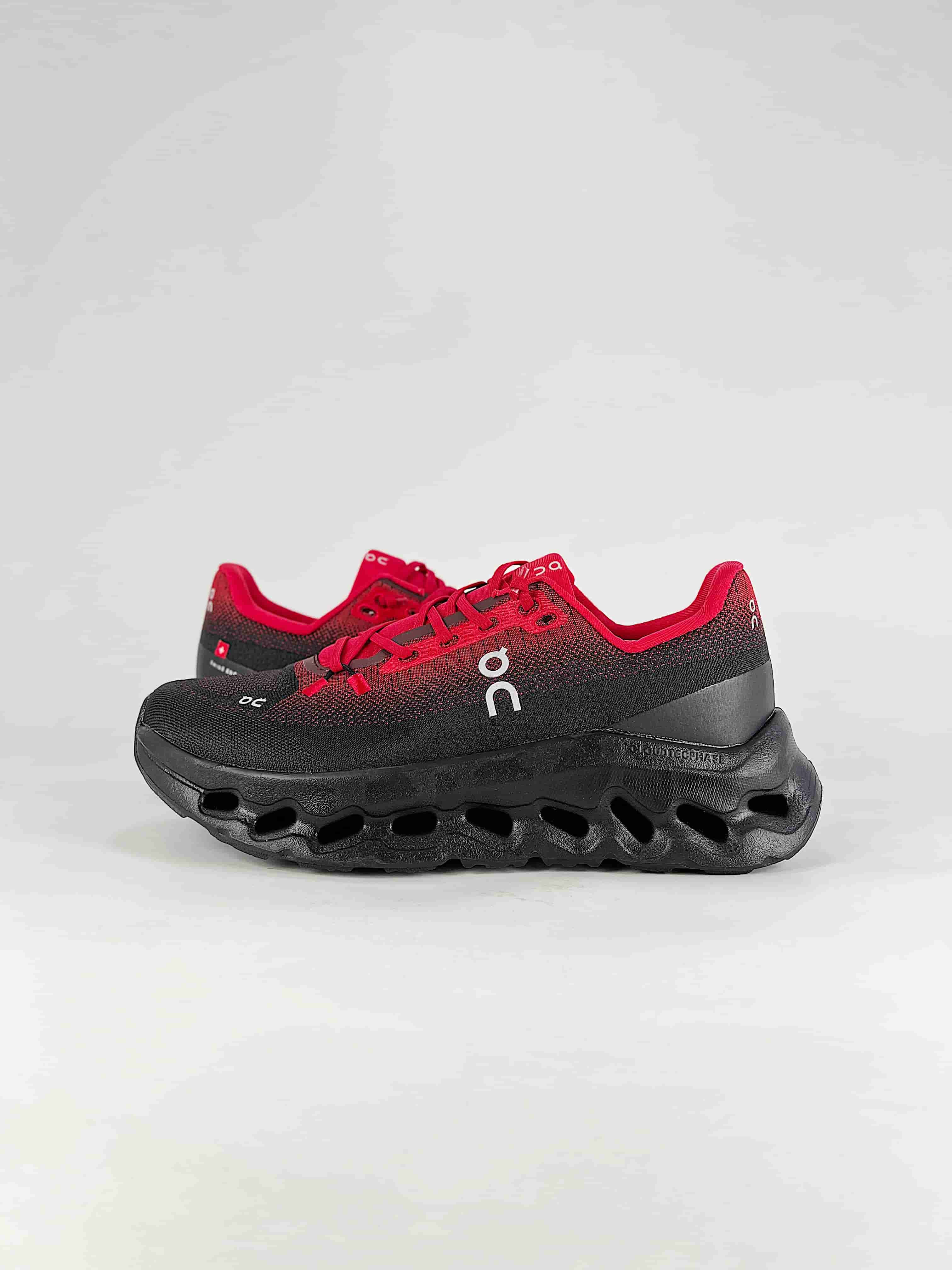 Cloudtilt Brand New SneakersC Style No. 10104908