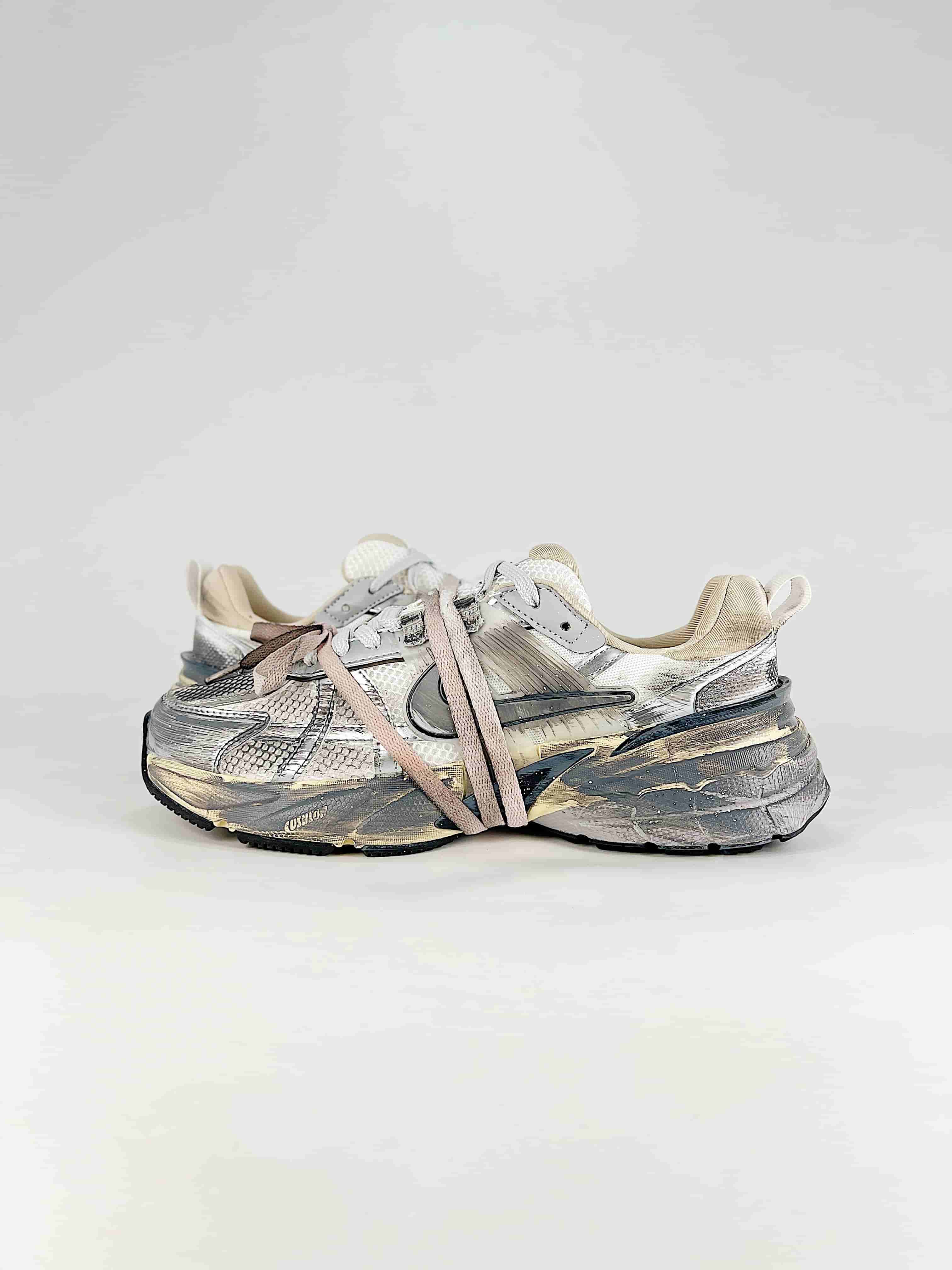 Nike V2K Run Retro Piece Style No. FD0736 100