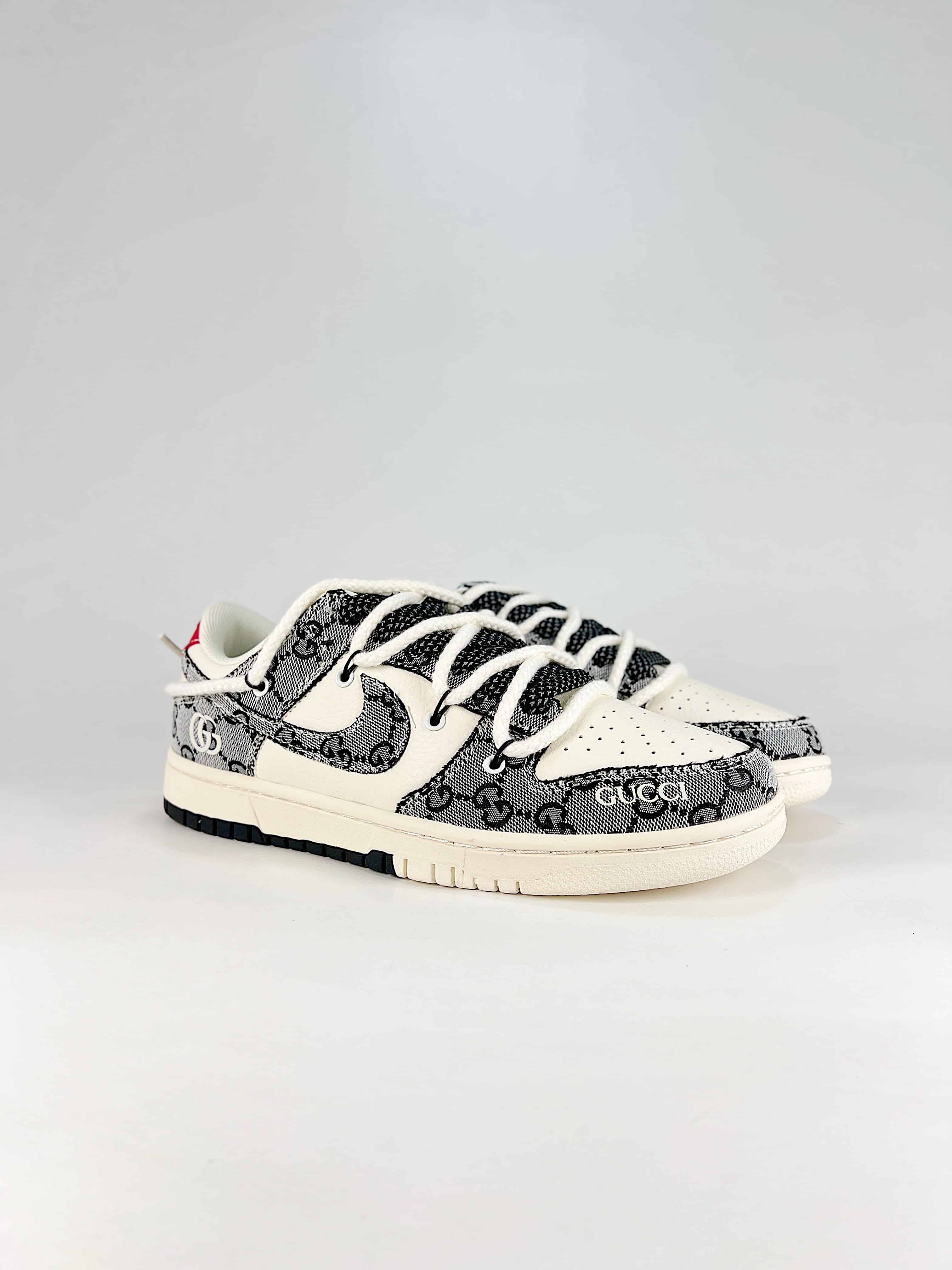 Nike Dunk SB Low New Colorway
