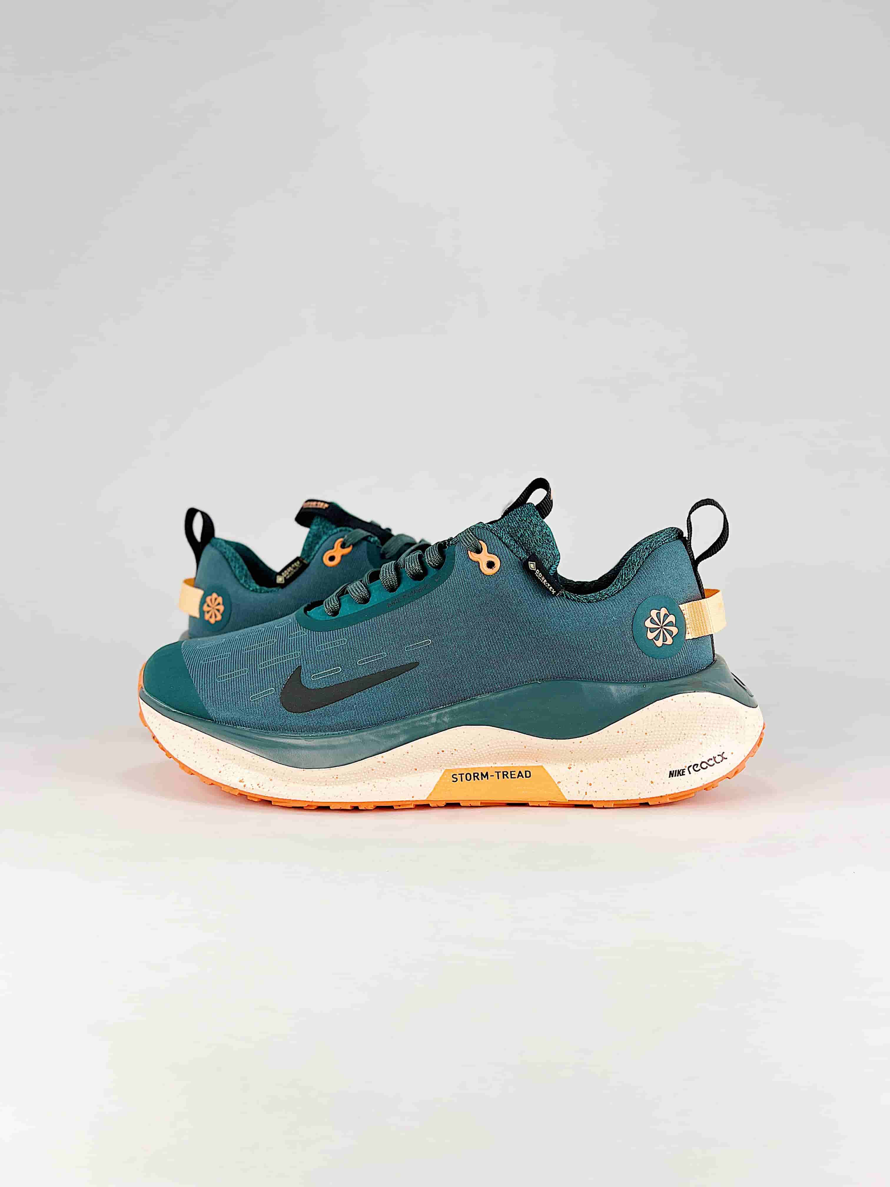 Nike REACTX INFINITY Run Style No. FB2204-300