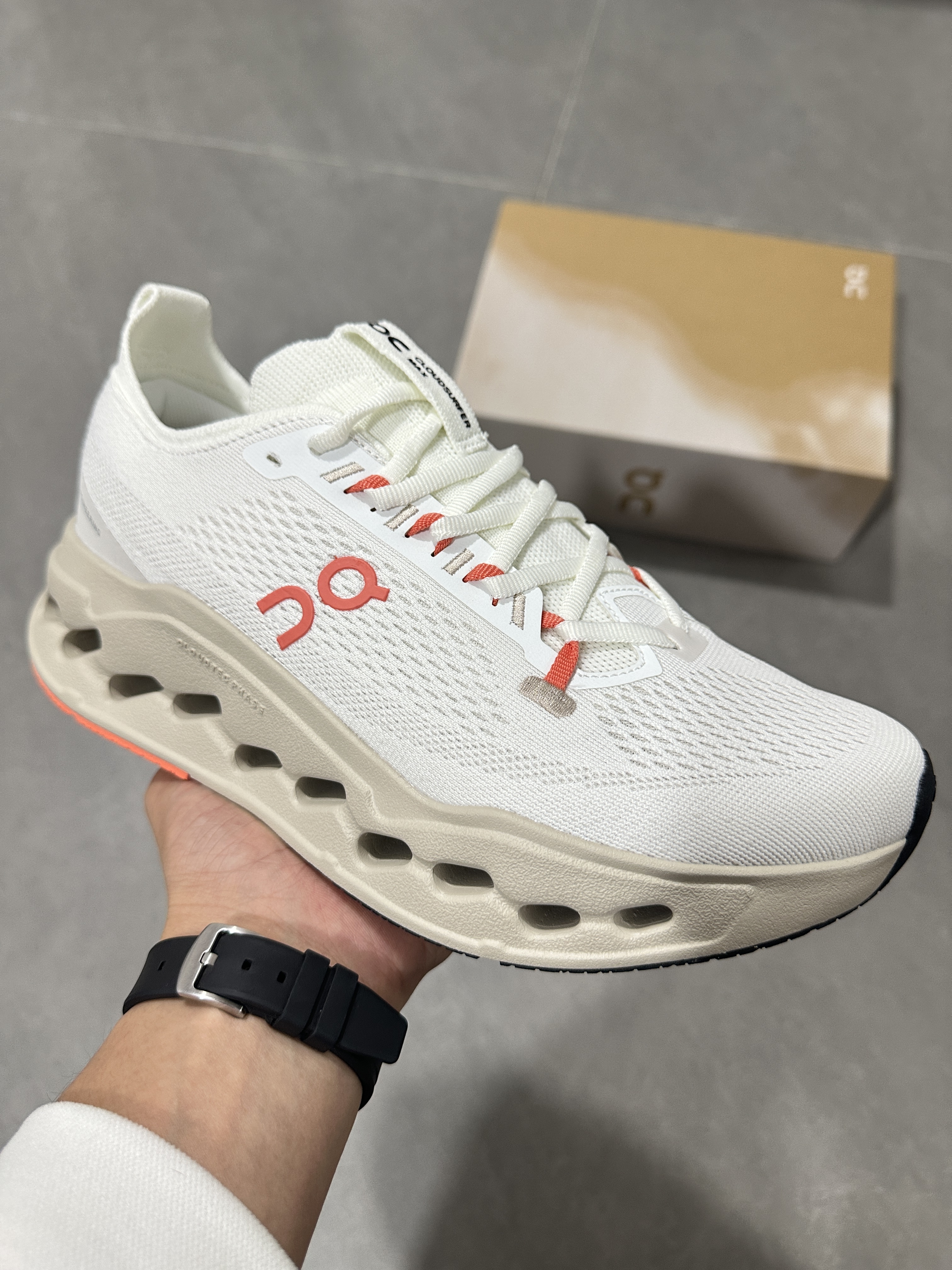 On Running On Cloudsurfer Max